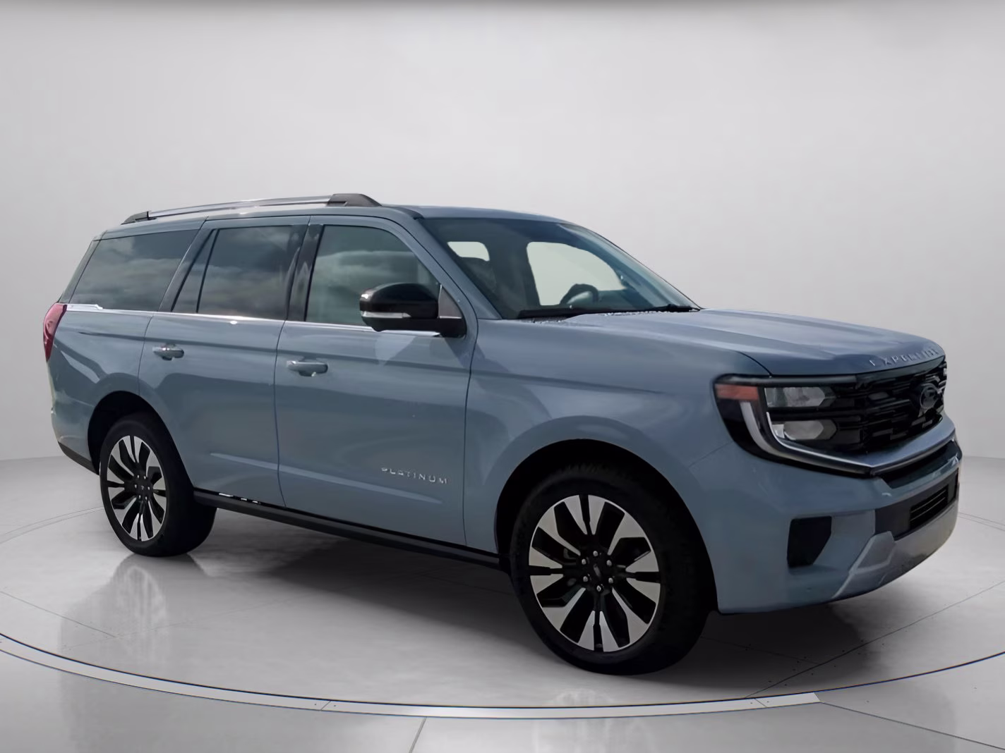 2026 Glacier Gray Metallic Tri-Coat Ford Expedition Platinum 4X4 SUV