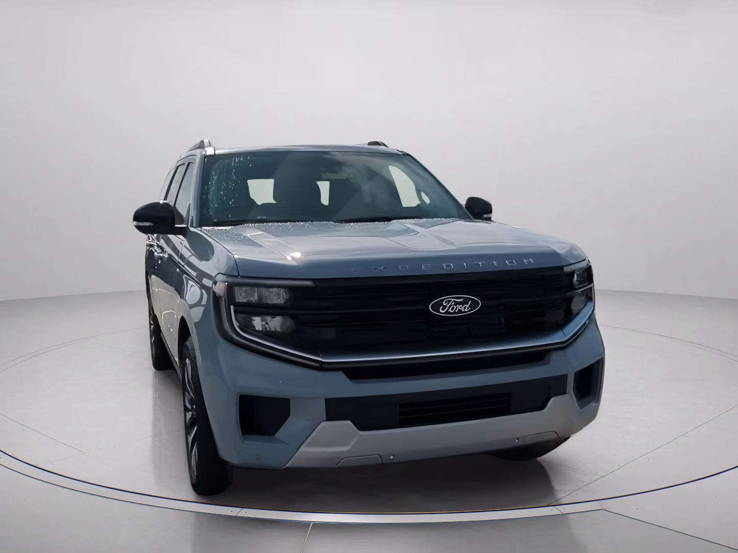 2026 Glacier Gray Metallic Tri-Coat Ford Expedition Platinum 4X4 SUV