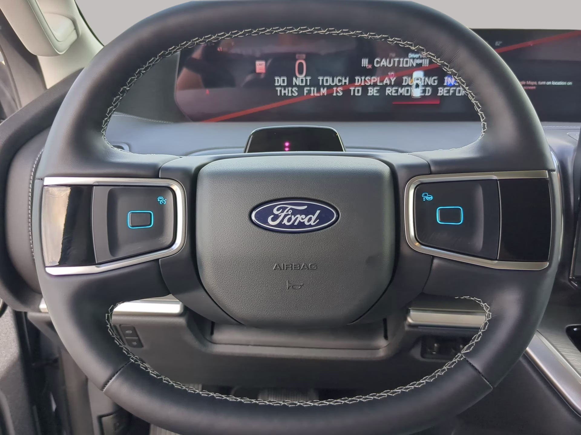 2026 Glacier Gray Metallic Tri-Coat Ford Expedition Platinum 4X4 SUV