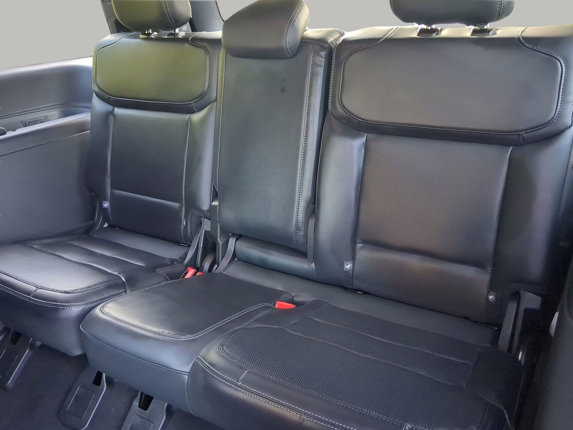 2026 Agate Black Metallic Ford Expedition Platinum 4X4 SUV