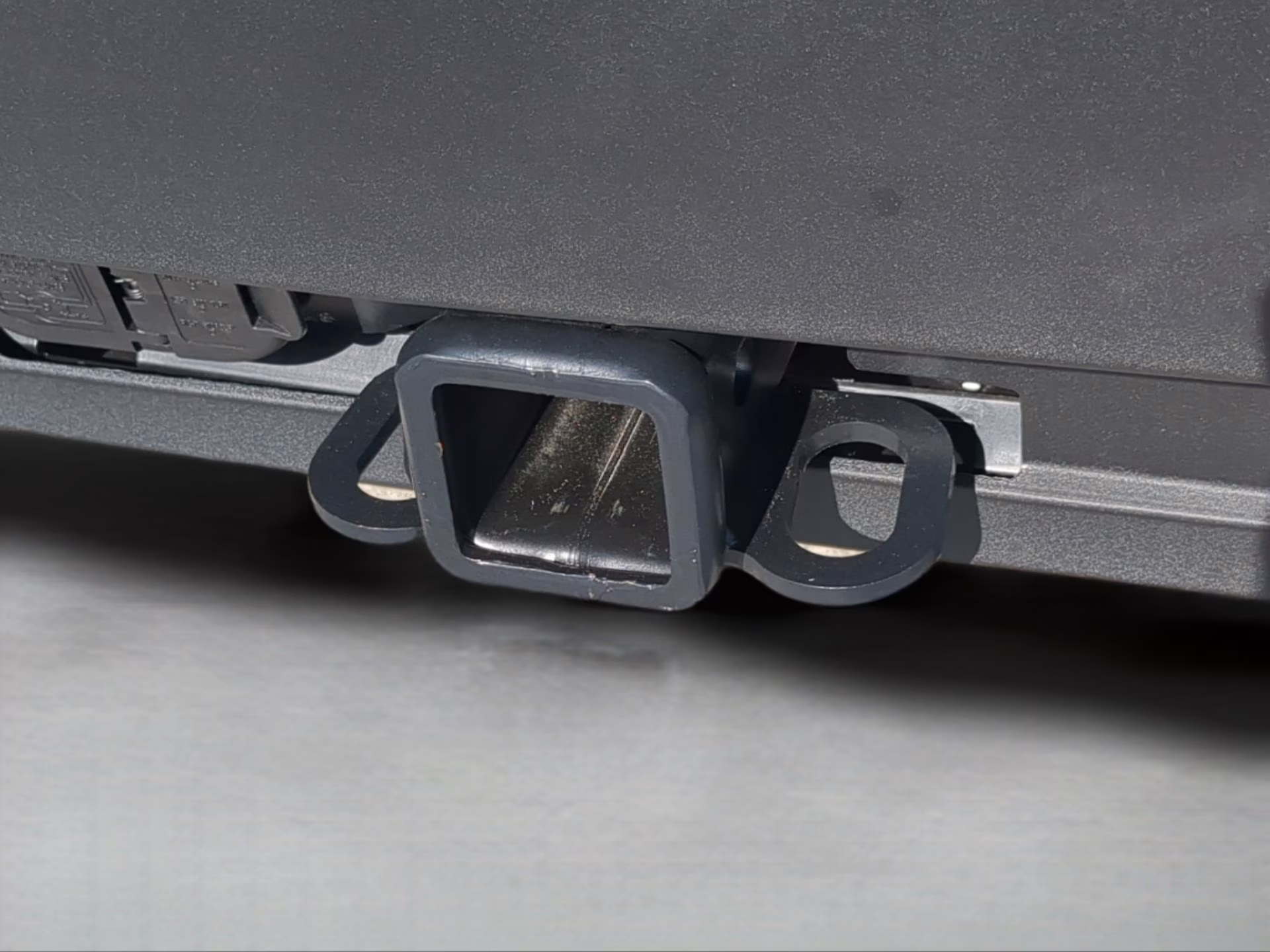 2026 Space White Metallic Ford Explorer Active RWD SUV