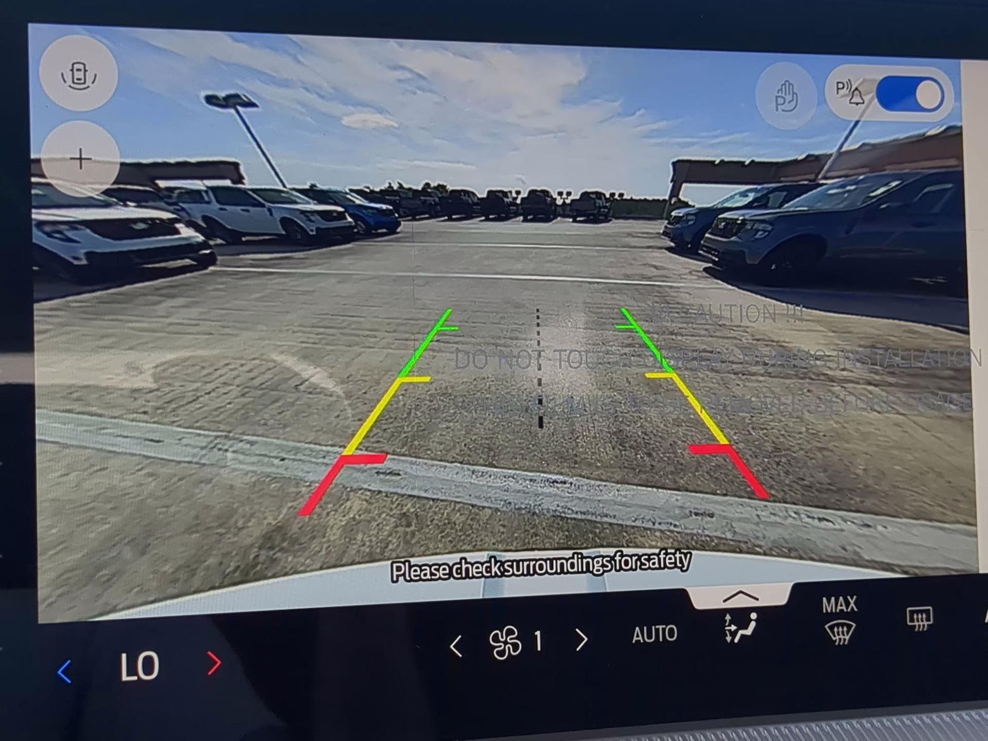 2026 Space White Metallic Ford Explorer Active RWD SUV