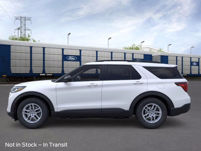 2026 Star White Metallic Tri-Coat Ford Explorer Active RWD SUV