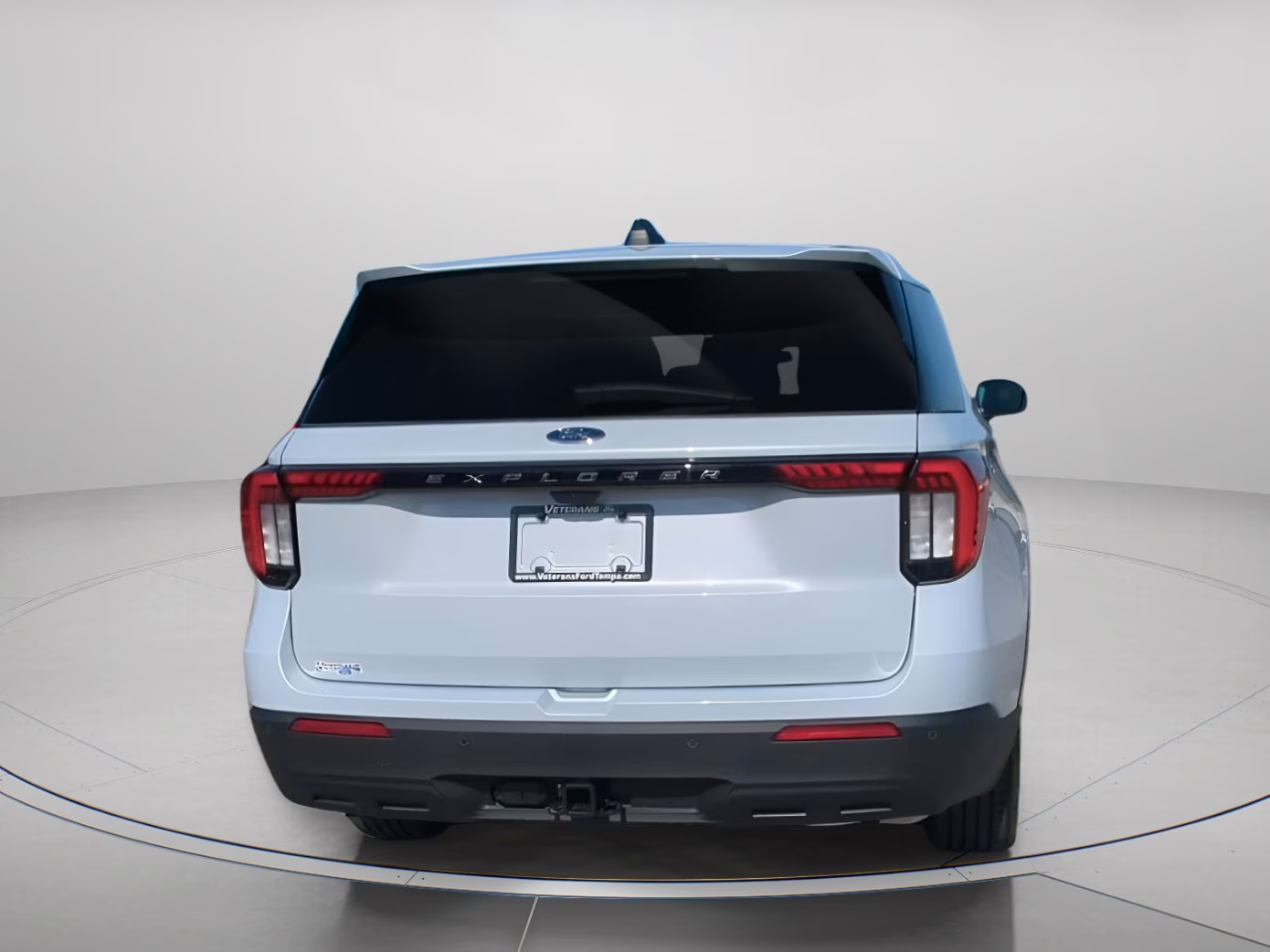 2026 Space White Metallic Ford Explorer Active RWD SUV