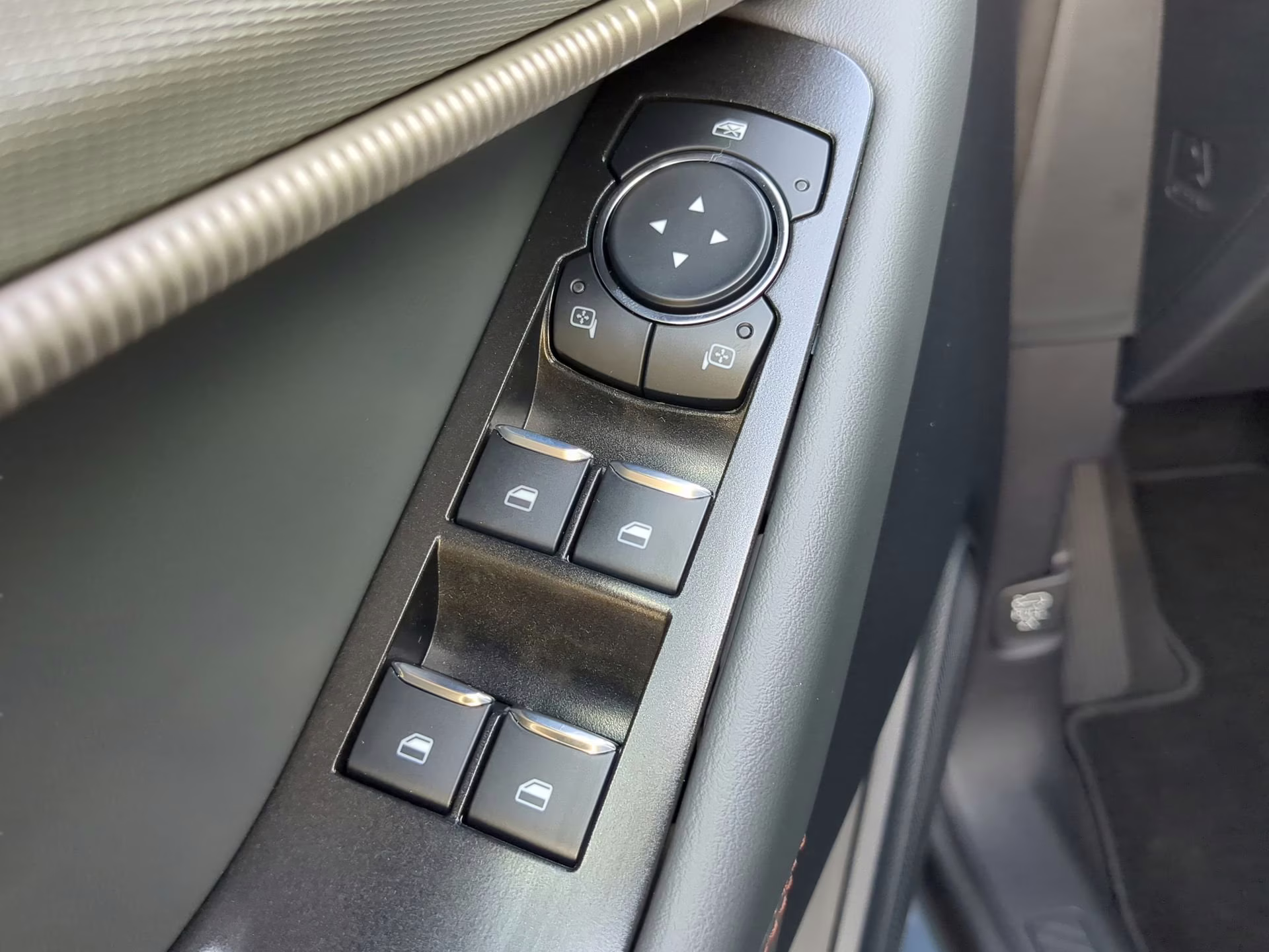 2026 Vapor Blue Metallic Ford Explorer Active RWD SUV