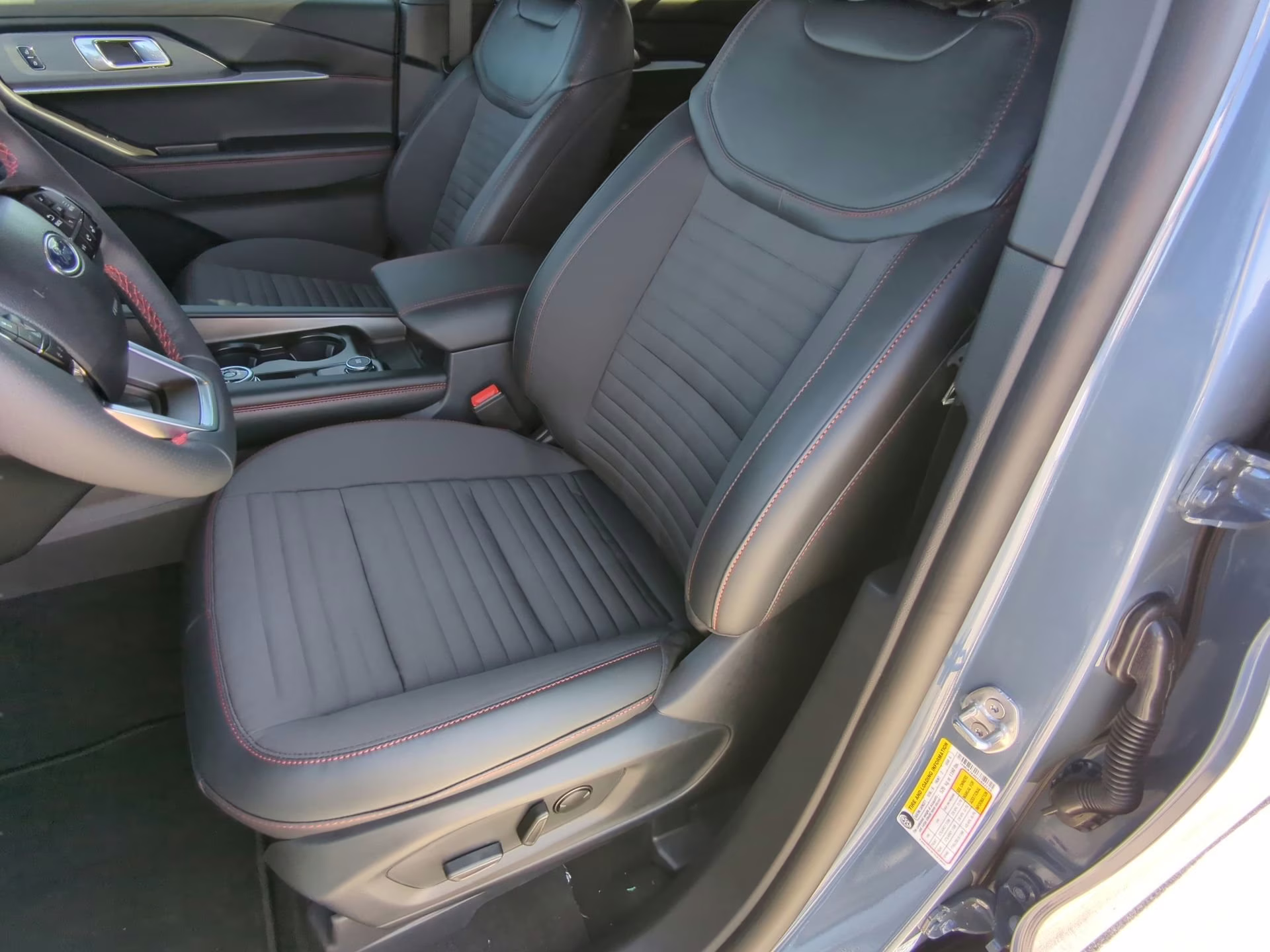 2026 Vapor Blue Metallic Ford Explorer ST-Line RWD SUV