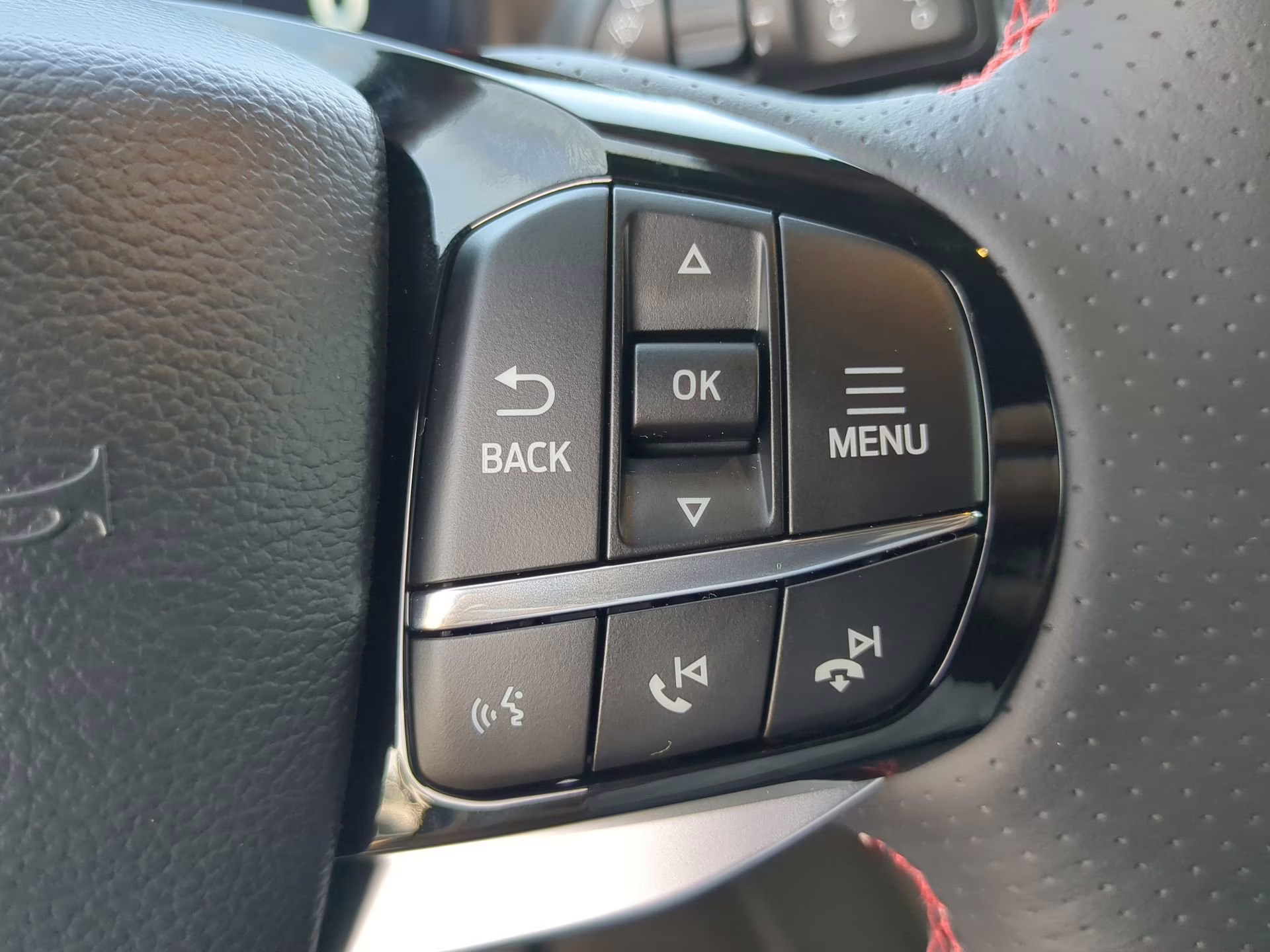 2026 Vapor Blue Metallic Ford Explorer ST-Line RWD SUV