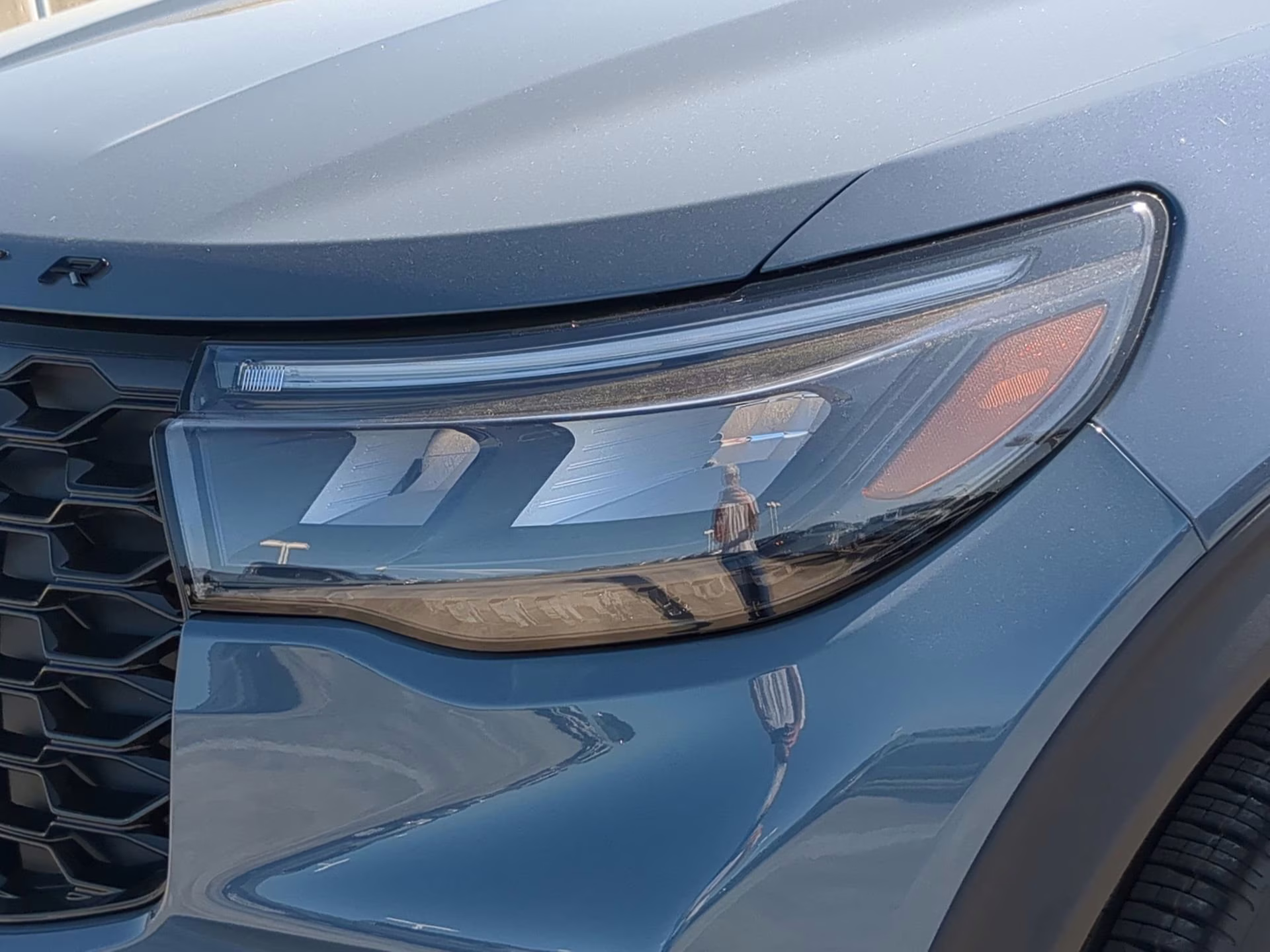 2026 Vapor Blue Metallic Ford Explorer ST-Line RWD SUV