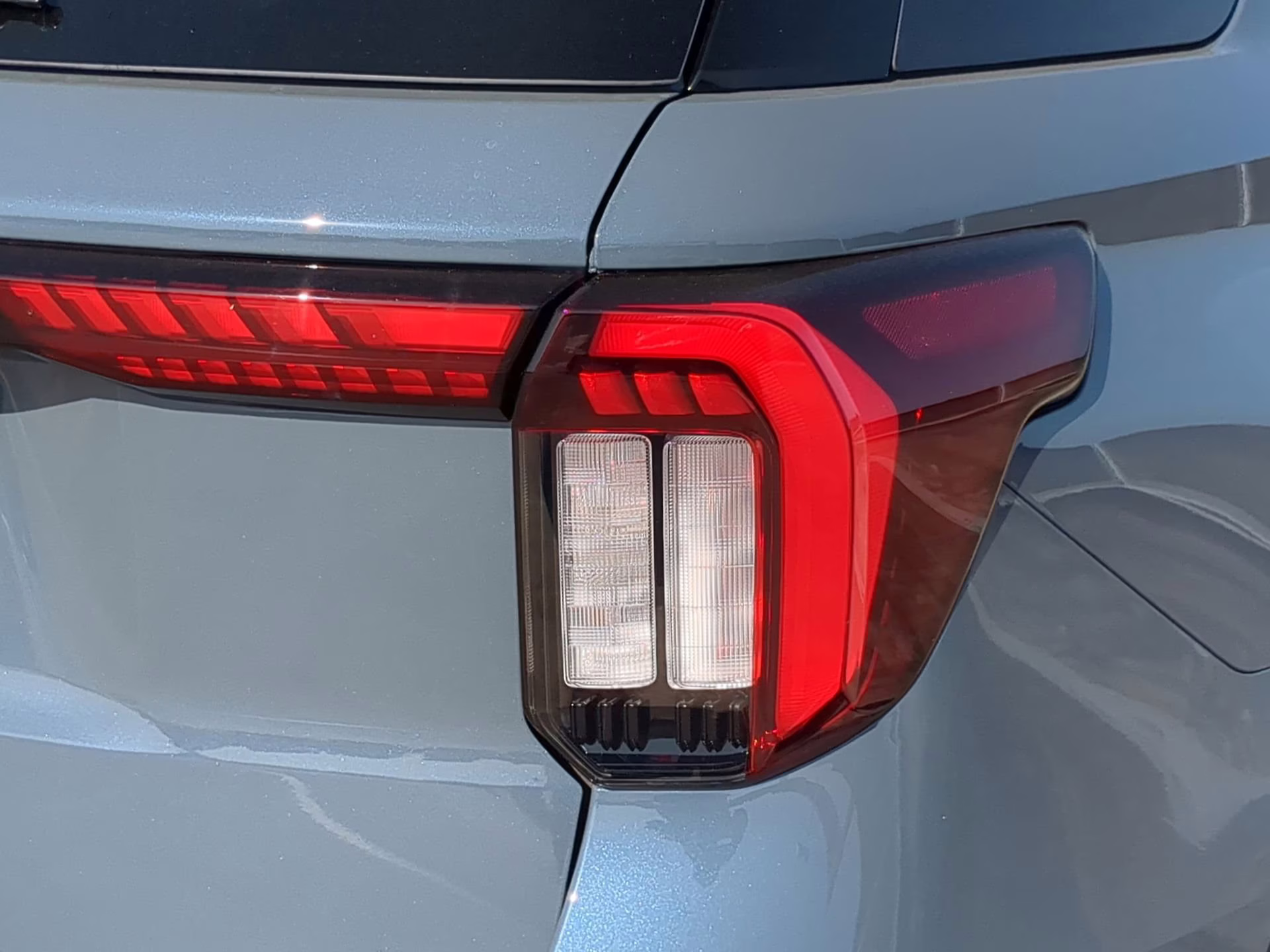 2026 Vapor Blue Metallic Ford Explorer ST-Line RWD SUV