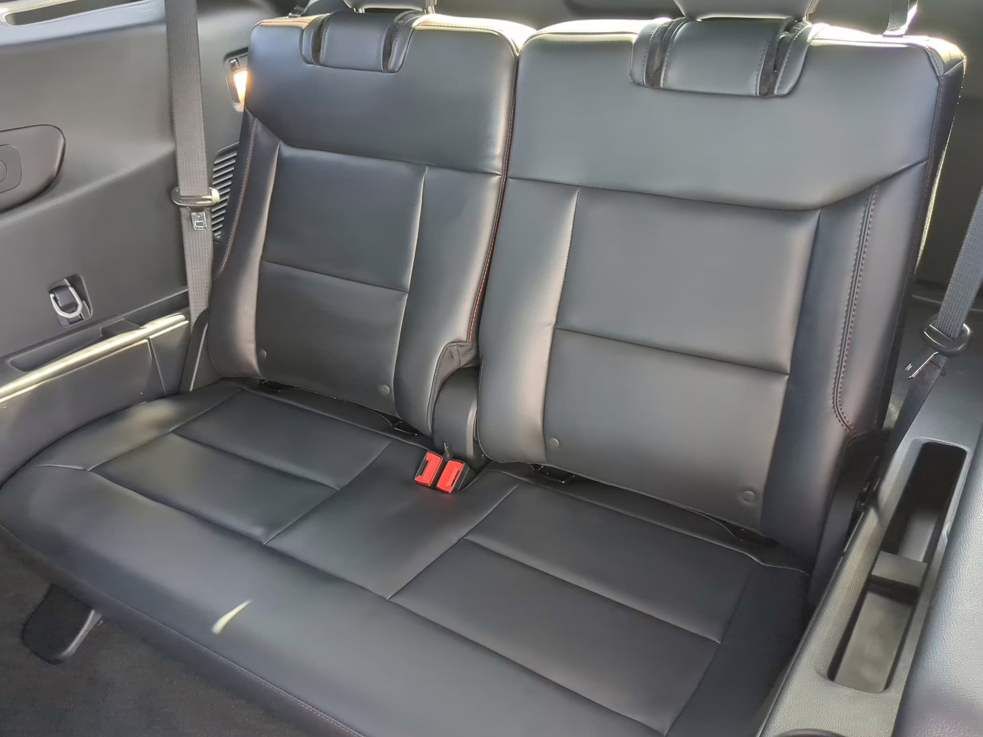 2026 Vapor Blue Metallic Ford Explorer ST-Line RWD SUV