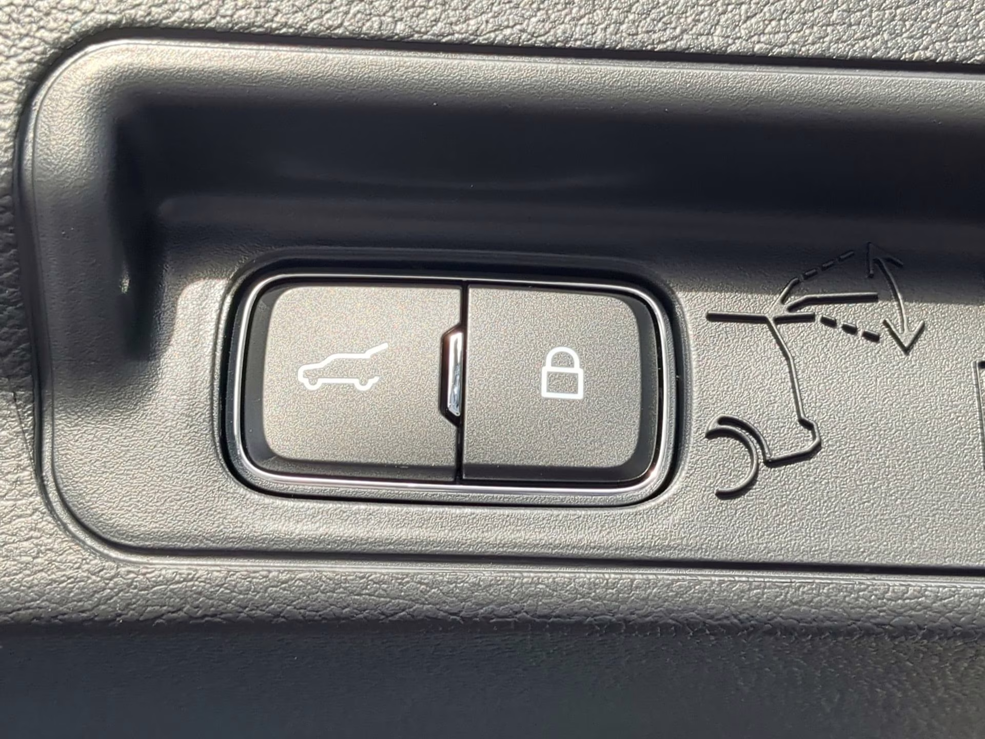 2026 Space White Metallic Ford Explorer ST-Line RWD SUV