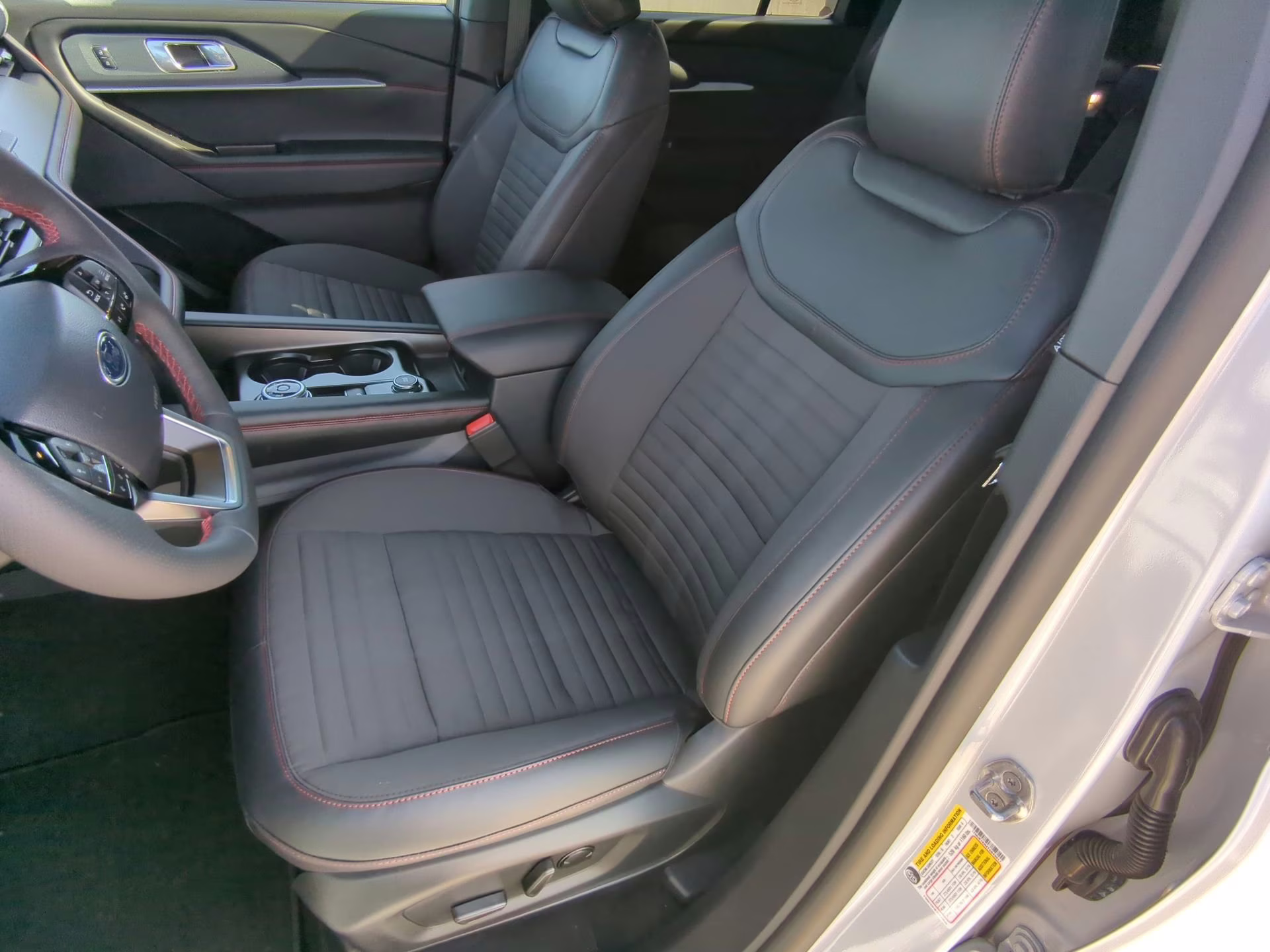 2026 Space White Metallic Ford Explorer ST-Line RWD SUV