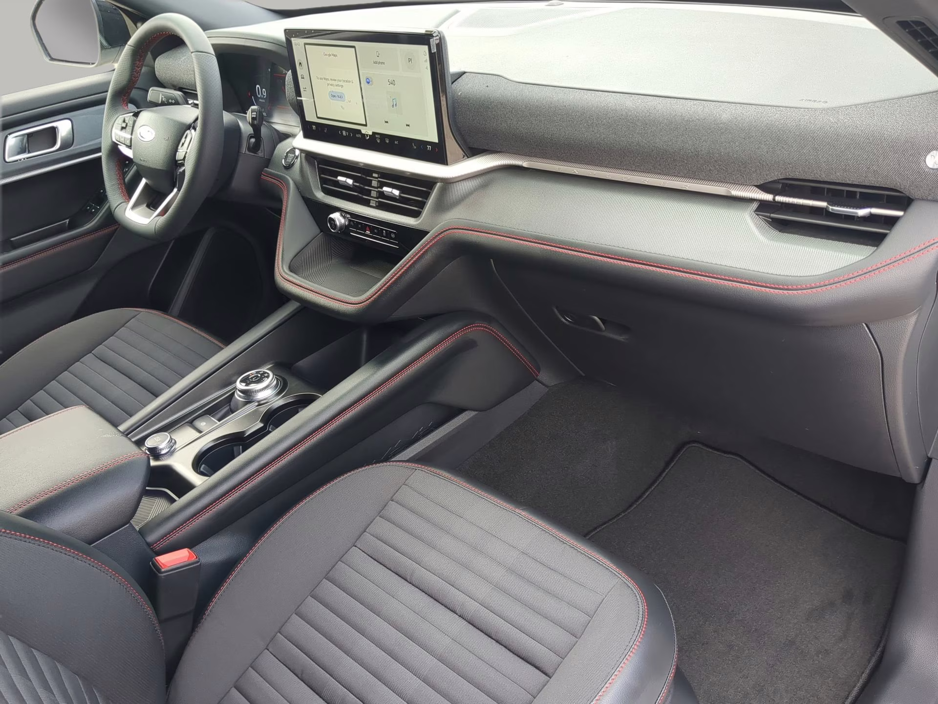 2026 Star White Metallic Tri-Coat Ford Explorer ST-Line RWD SUV