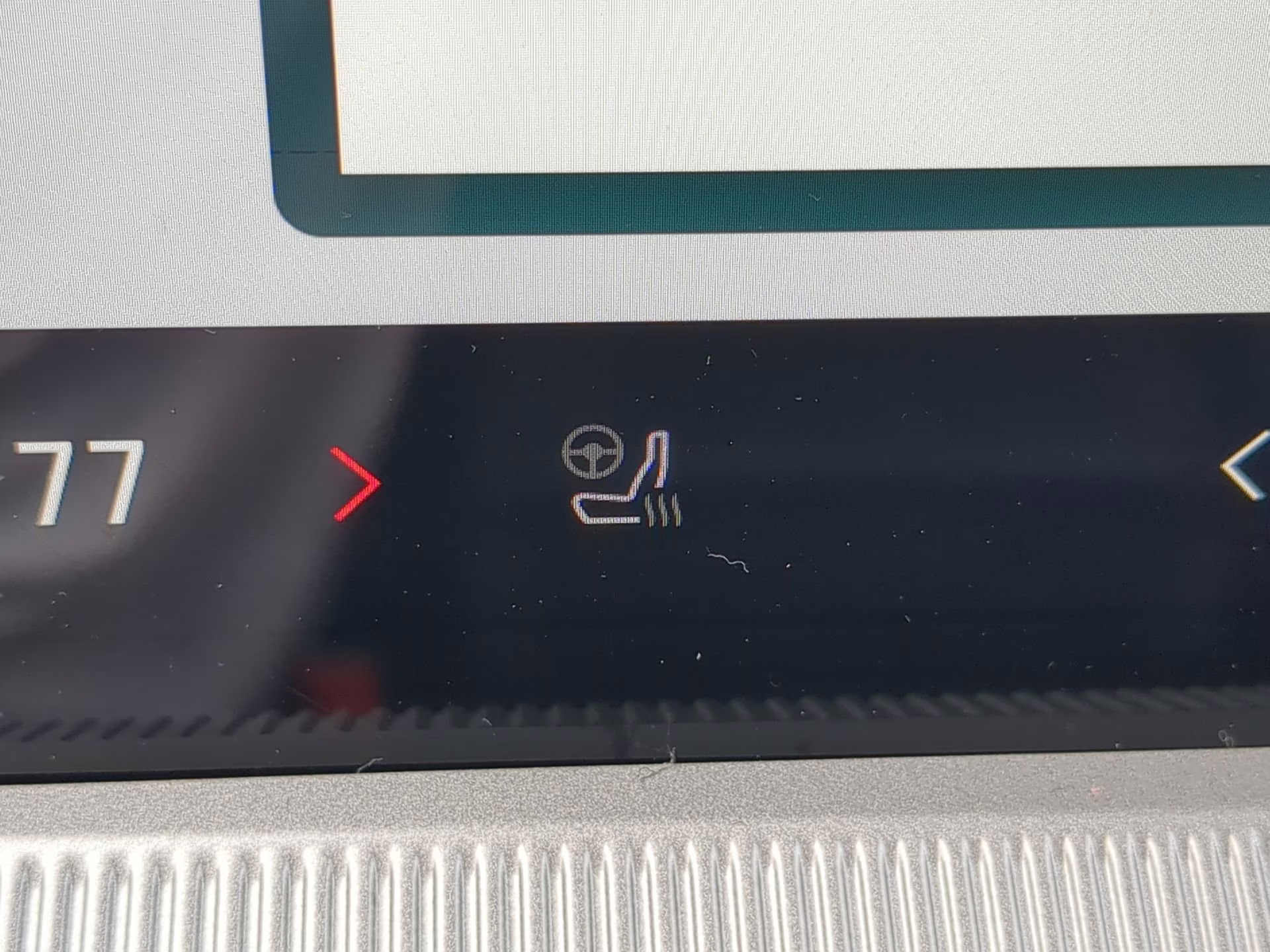 2026 Star White Metallic Tri-Coat Ford Explorer ST-Line RWD SUV