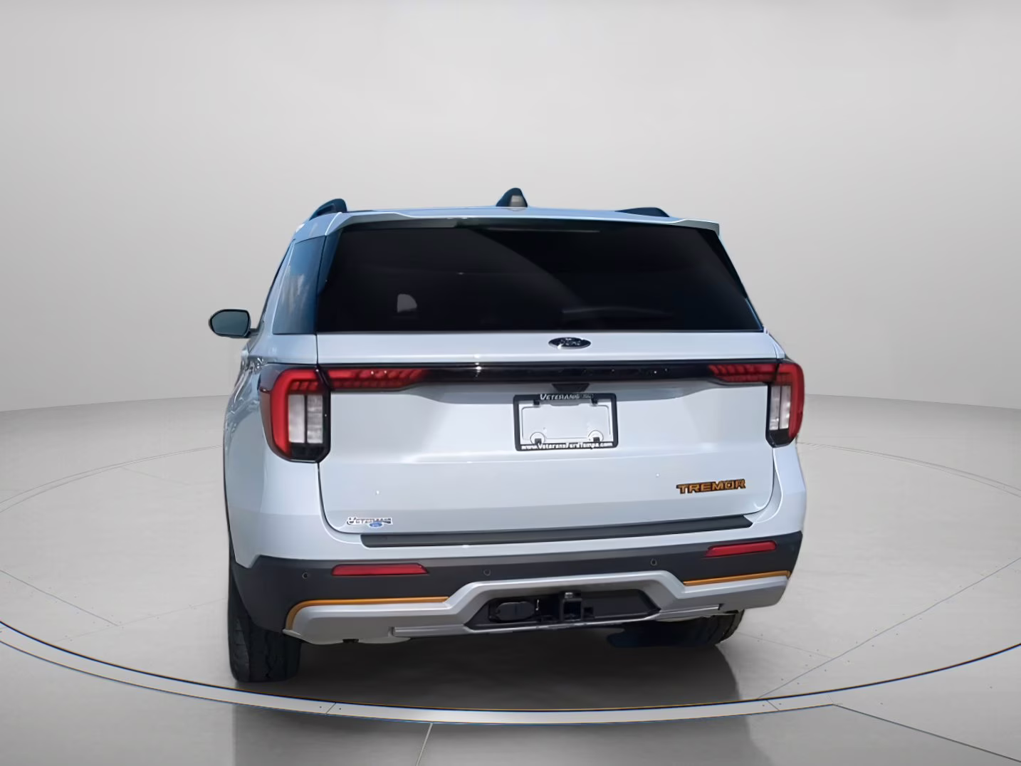 2026 Space White Metallic Ford Explorer Tremor 4X4 SUV