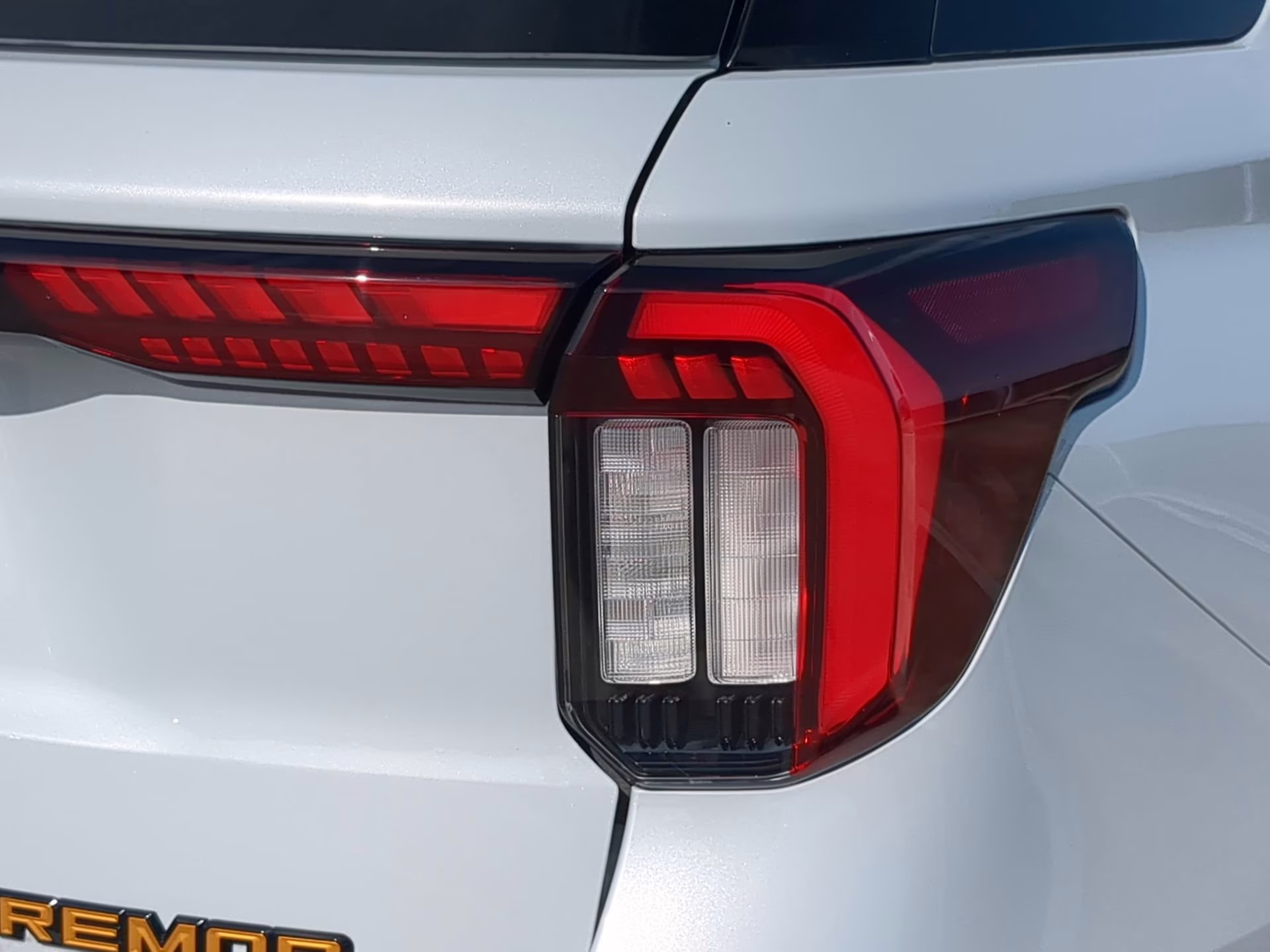 2026 Space White Metallic Ford Explorer Tremor 4X4 SUV