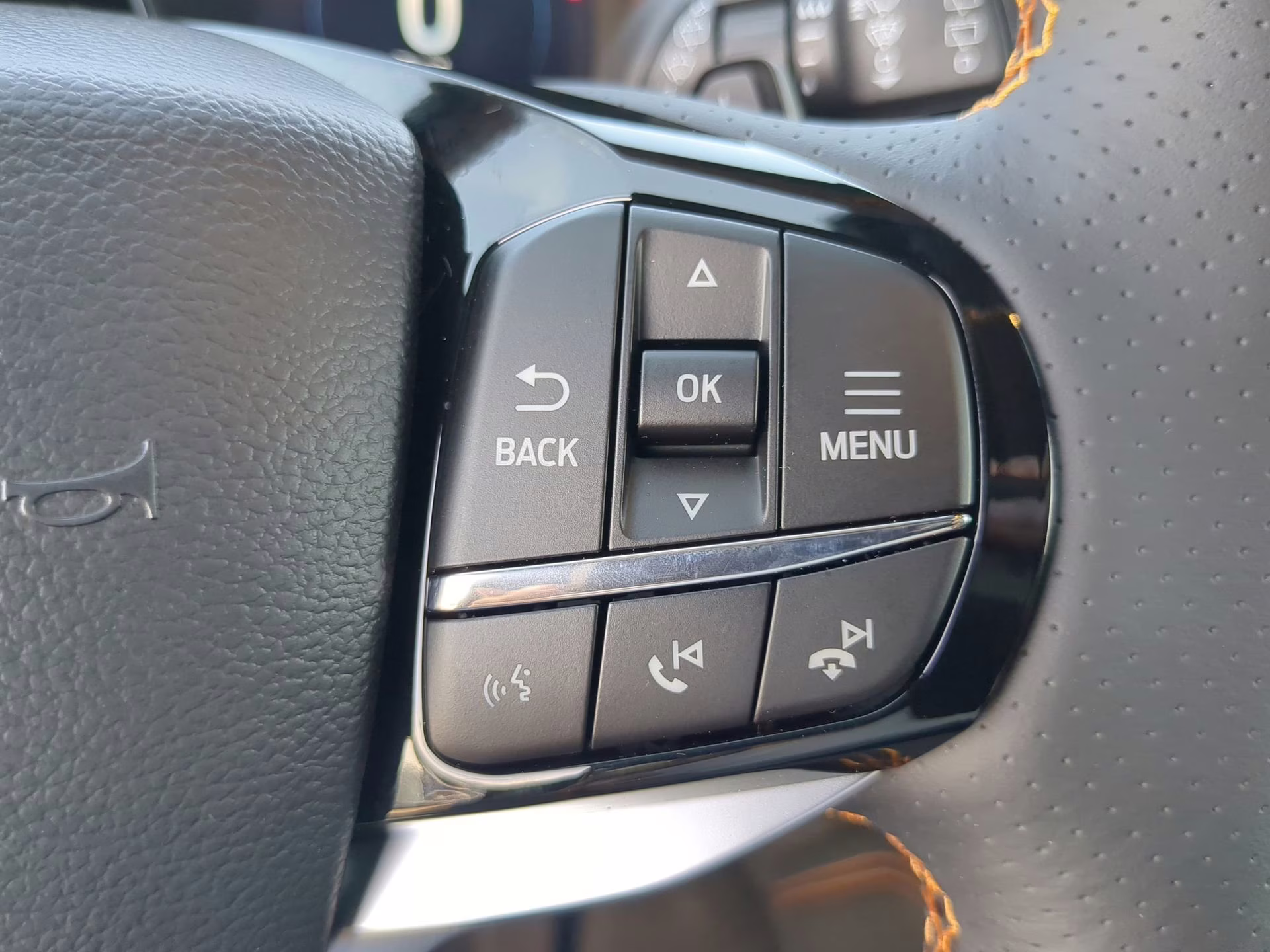 2026 Carbonized Gray Metallic Ford Explorer Tremor 4X4 SUV