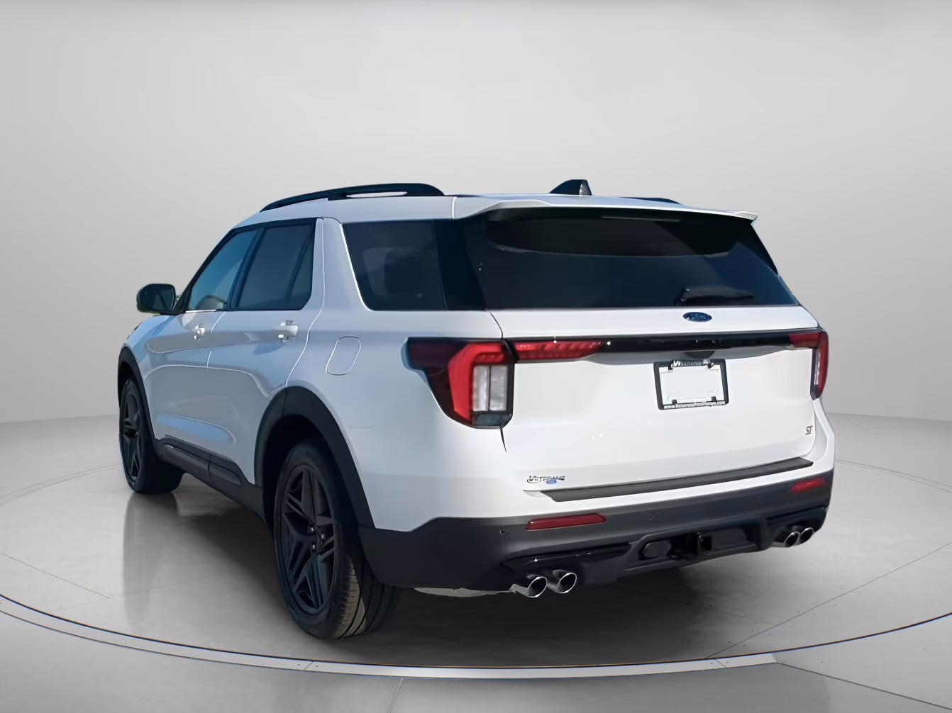 2026 Star White Metallic Tri-Coat Ford Explorer ST RWD SUV