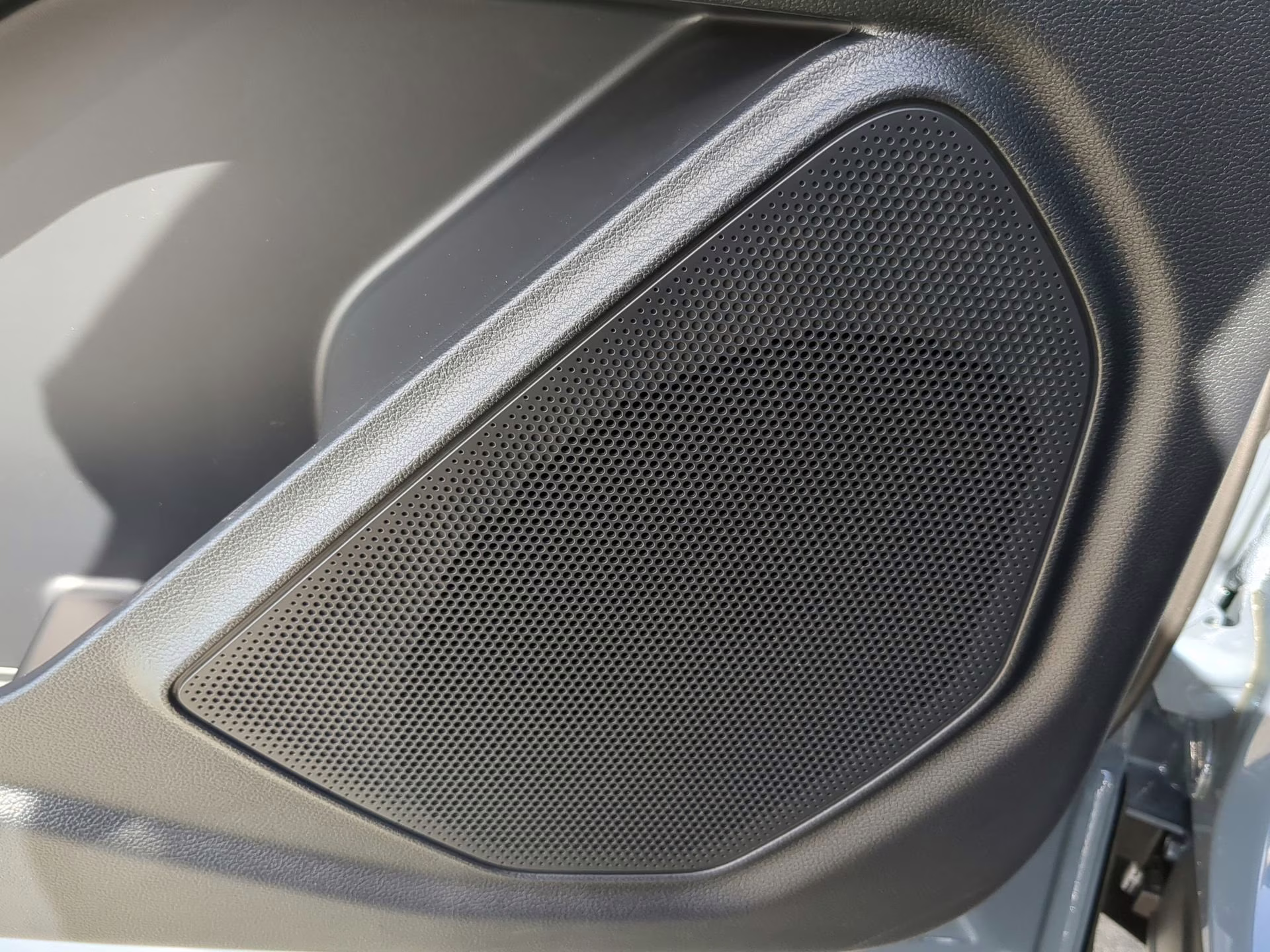 2026 Vapor Blue Metallic Ford Explorer Tremor 4X4 SUV