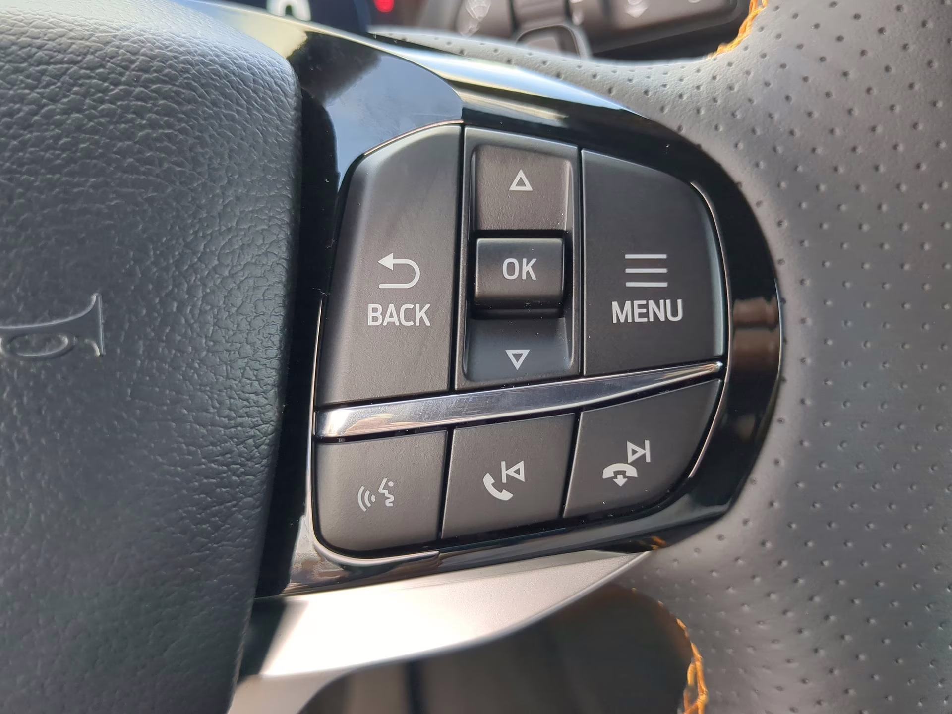 2026 Vapor Blue Metallic Ford Explorer Tremor 4X4 SUV