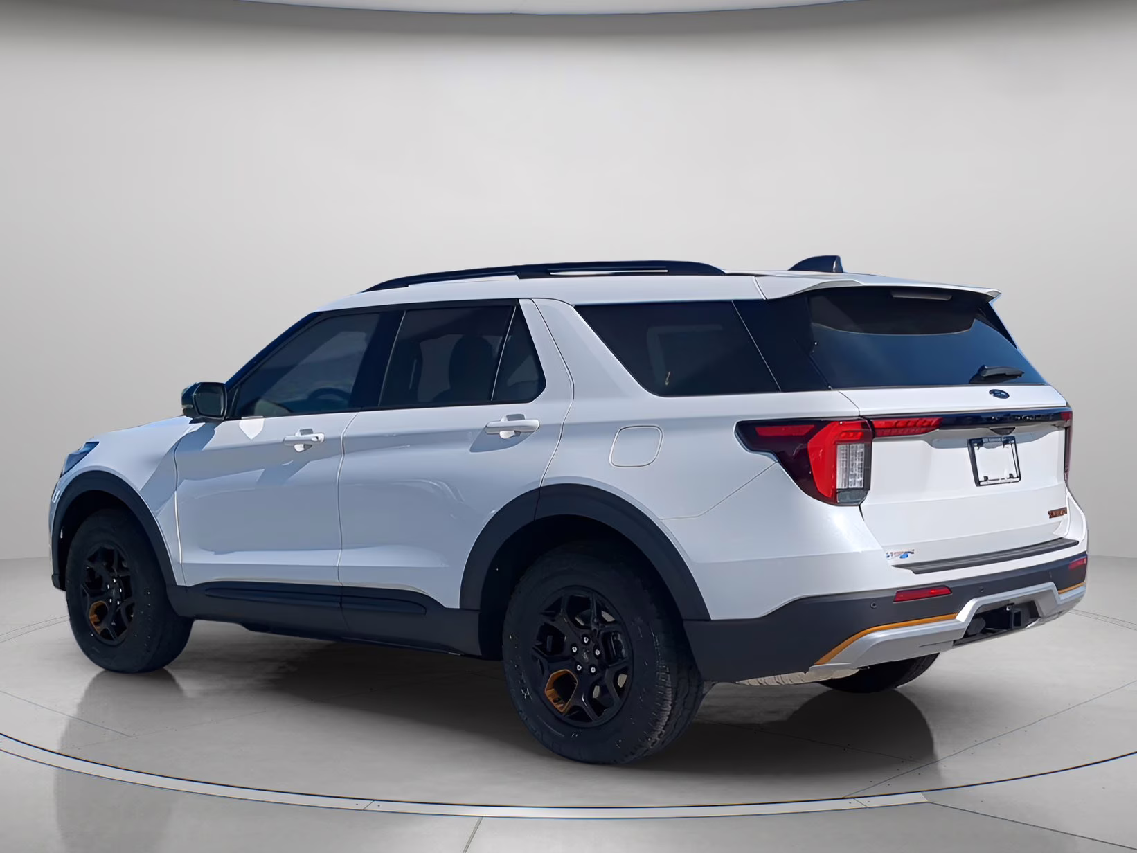 2026 Star White Metallic Tri-Coat Ford Explorer Tremor 4X4 SUV