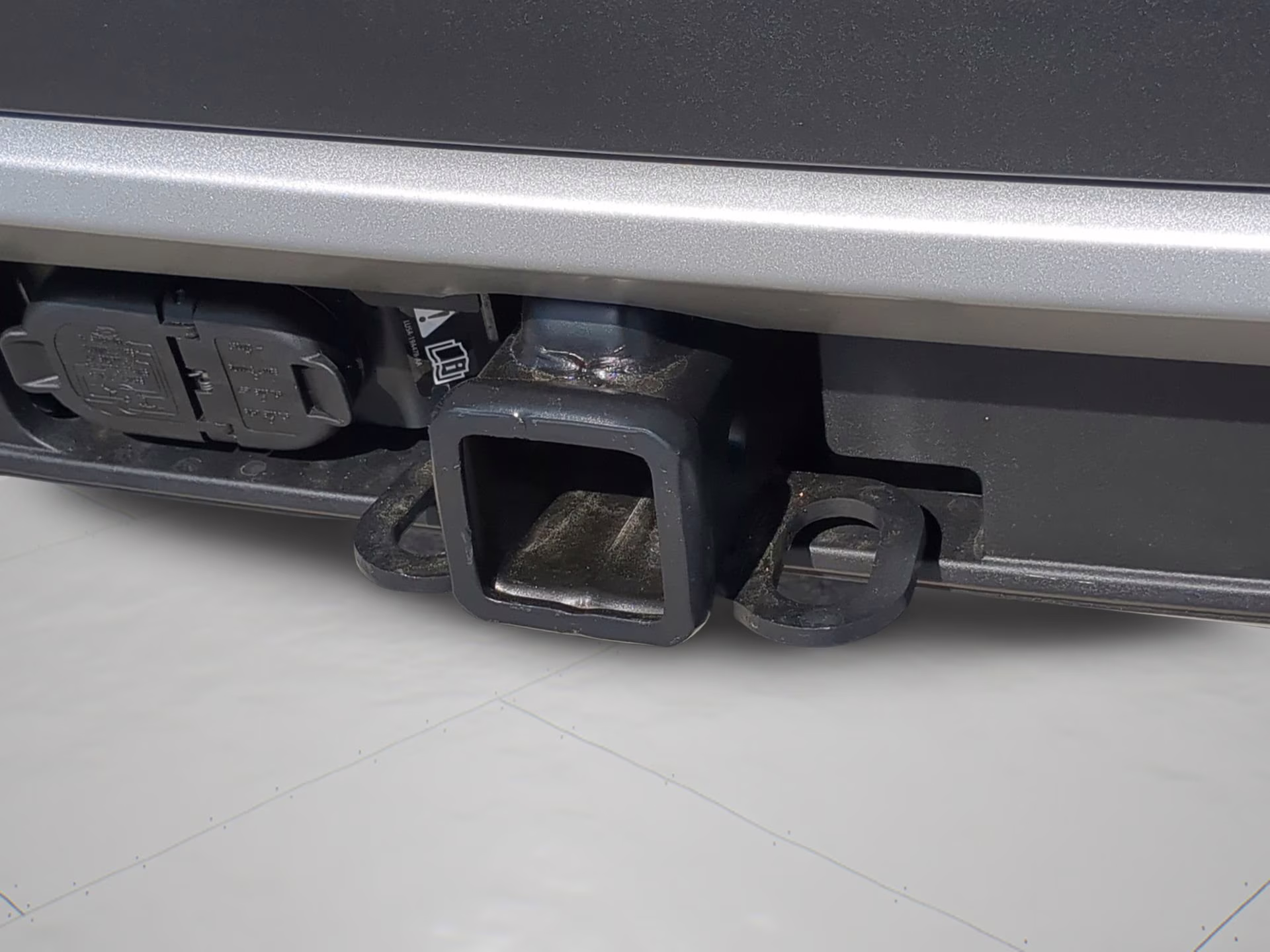 2026 Star White Metallic Tri-Coat Ford Explorer Tremor 4X4 SUV