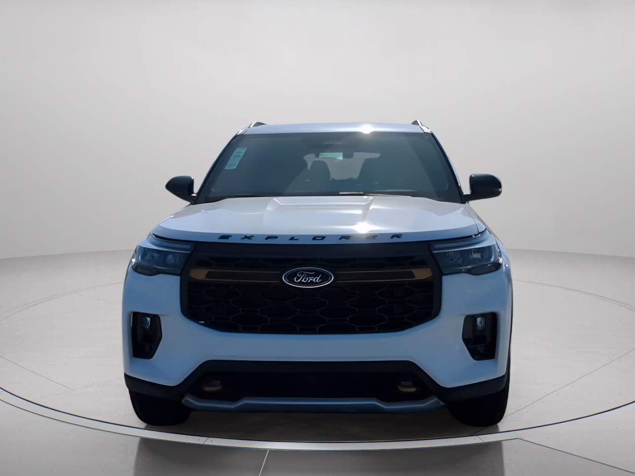 2026 Star White Metallic Tri-Coat Ford Explorer Tremor 4X4 SUV