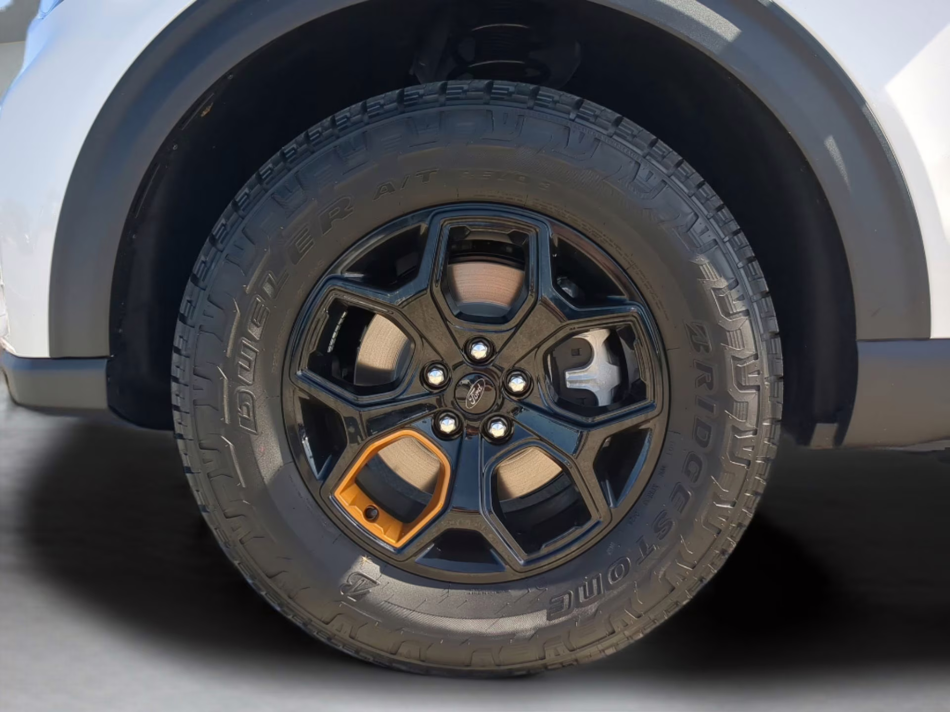 2026 Star White Metallic Tri-Coat Ford Explorer Tremor 4X4 SUV