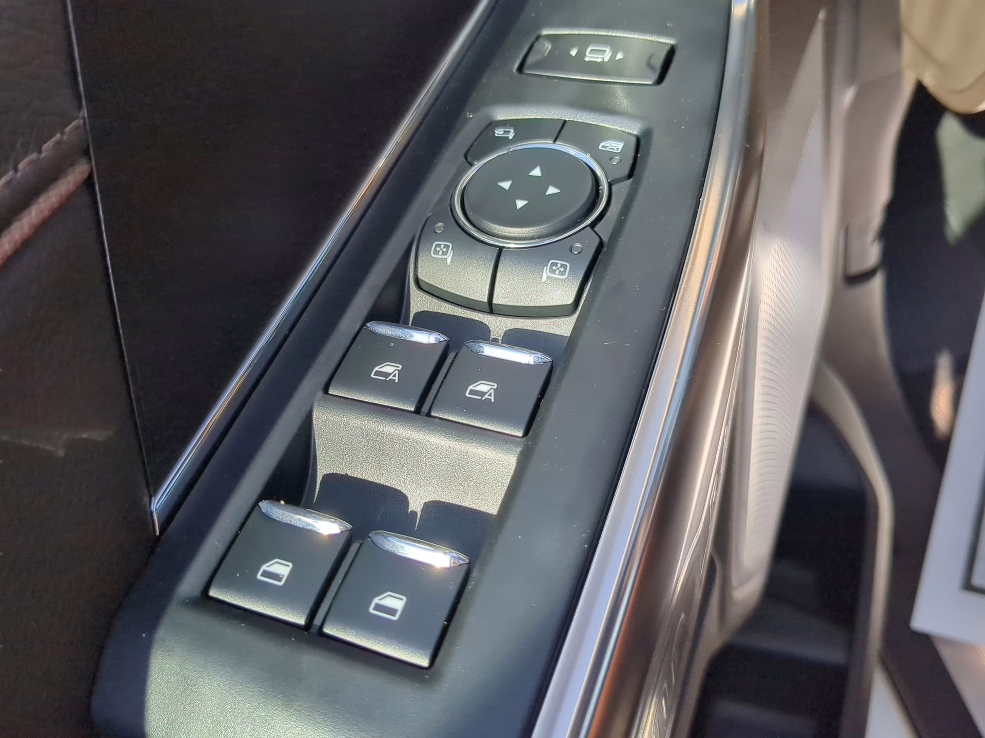 2026 Star White Metallic Tri-Coat Ford Super Duty F-250 SRW King Ranch Crew Cab Pickup 4X4 Truck