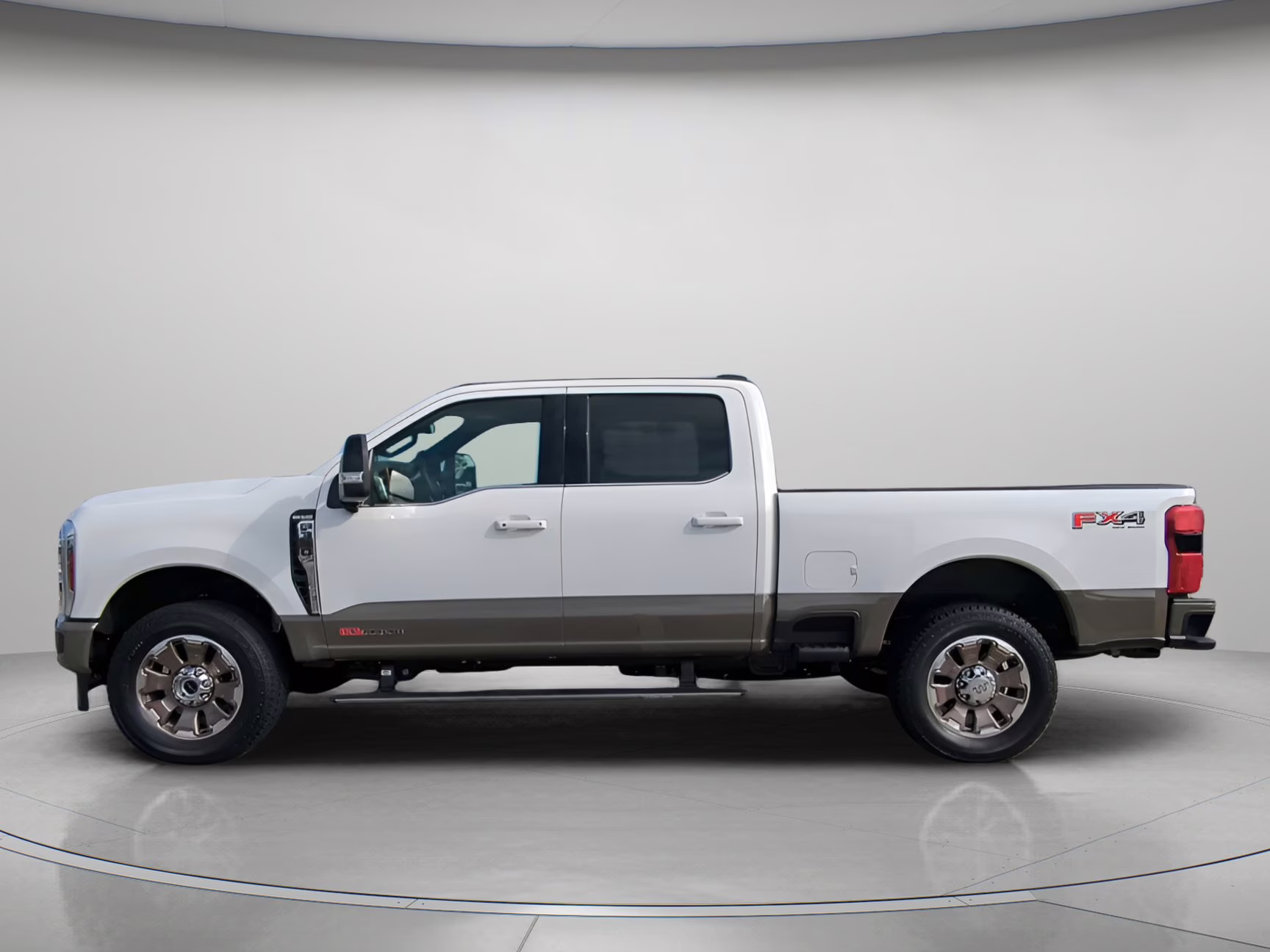 2026 Star White Metallic Tri-Coat Ford Super Duty F-350 SRW King Ranch Crew Cab Pickup 4X4 Truck