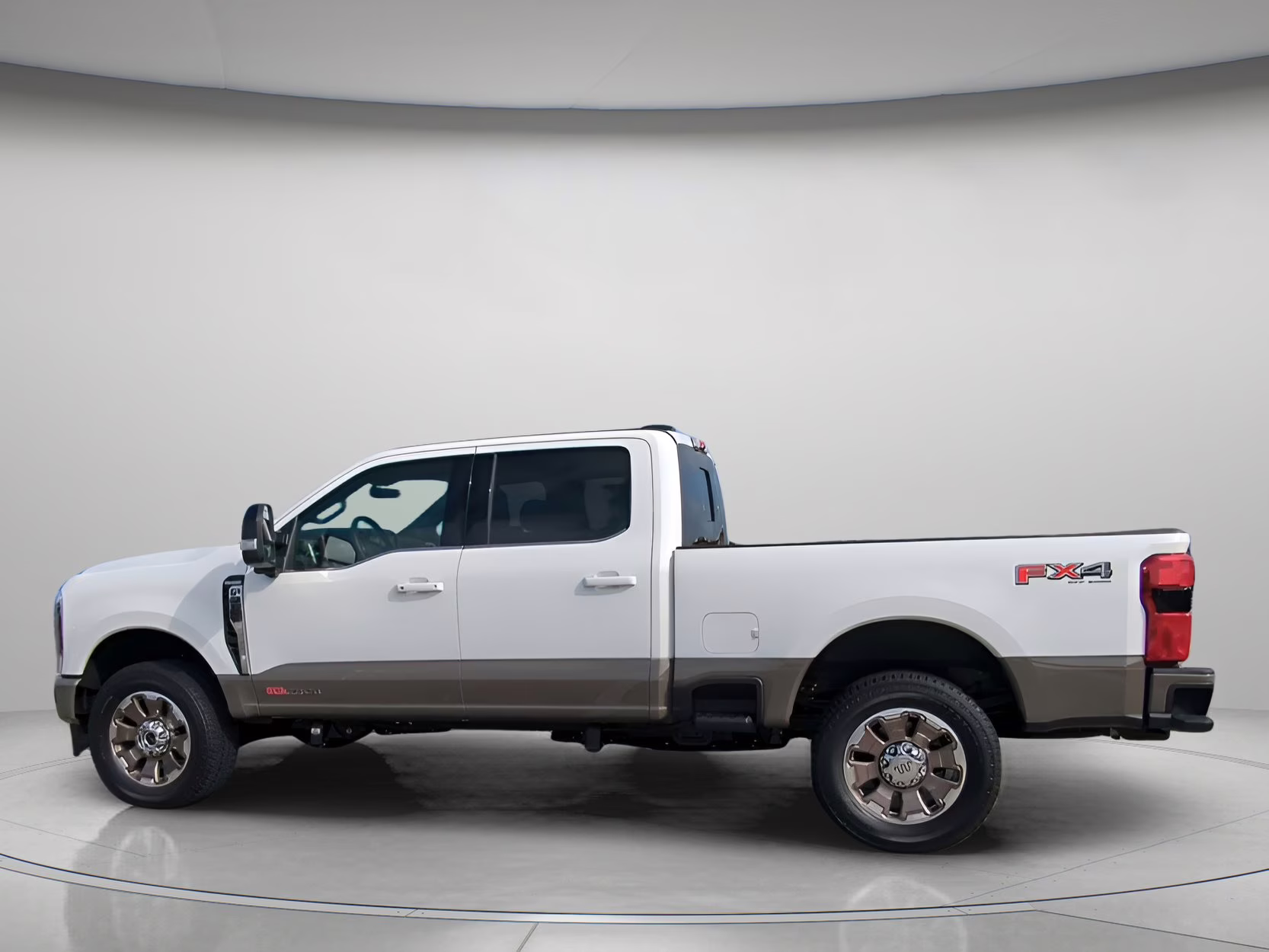 2026 Star White Metallic Tri-Coat Ford Super Duty F-350 SRW King Ranch Crew Cab Pickup 4X4 Truck