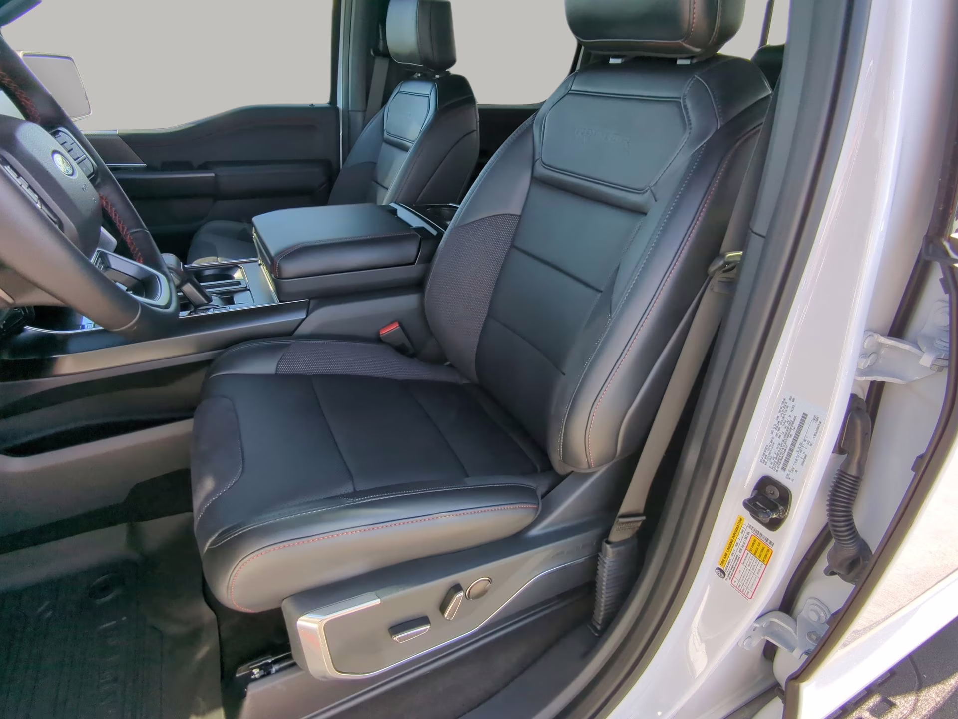 2026 Oxford White Ford F-150 Raptor Crew Cab Pickup 4X4 Truck