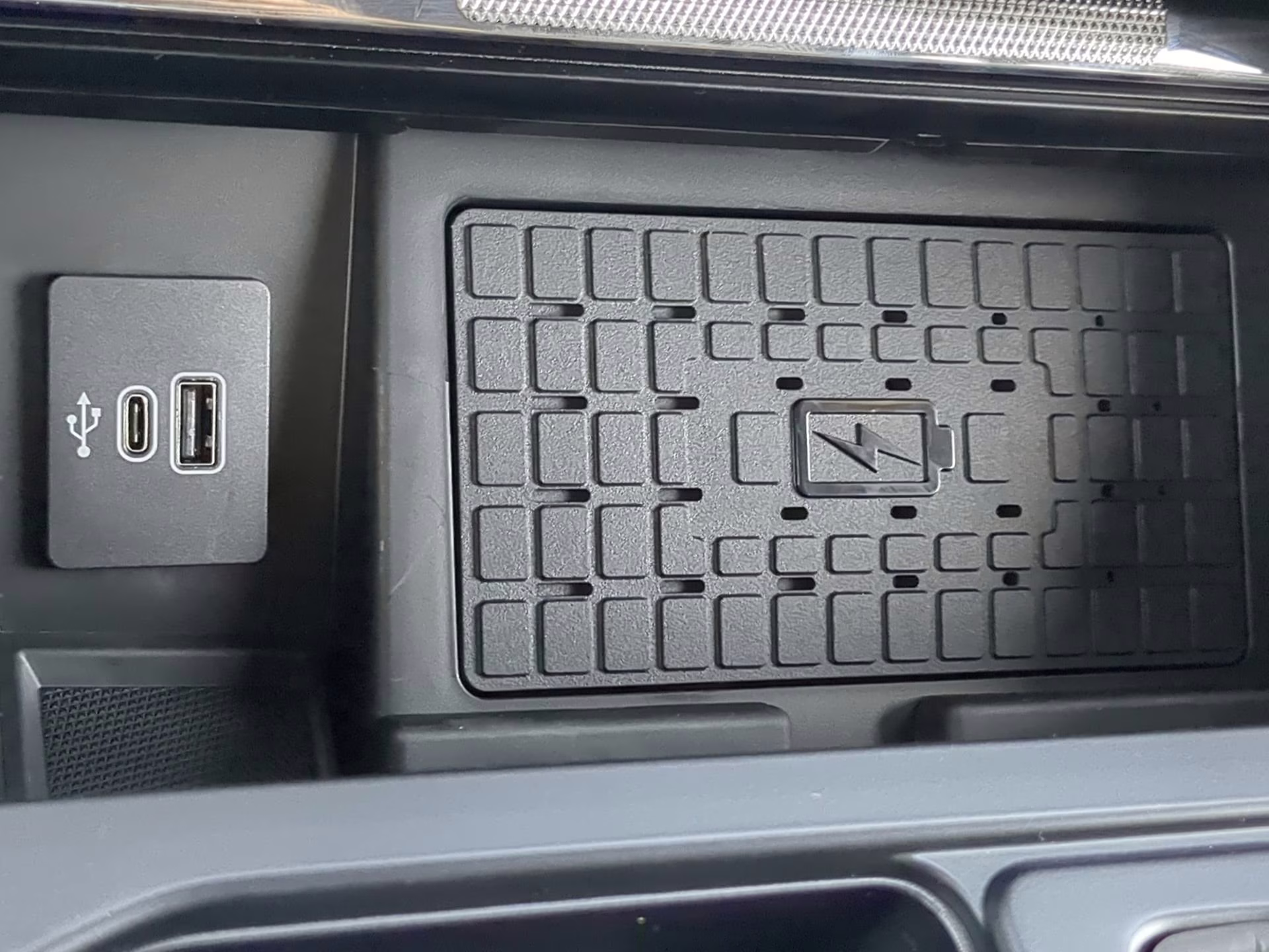 2026 Oxford White Ford F-150 Raptor Crew Cab Pickup 4X4 Truck