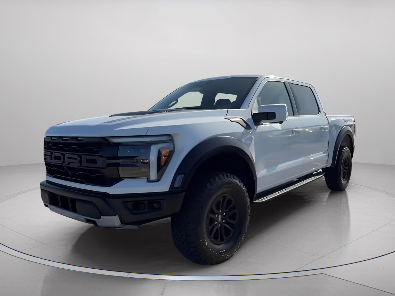 2026 Oxford White Ford F-150 Raptor Crew Cab Pickup 4X4 Truck