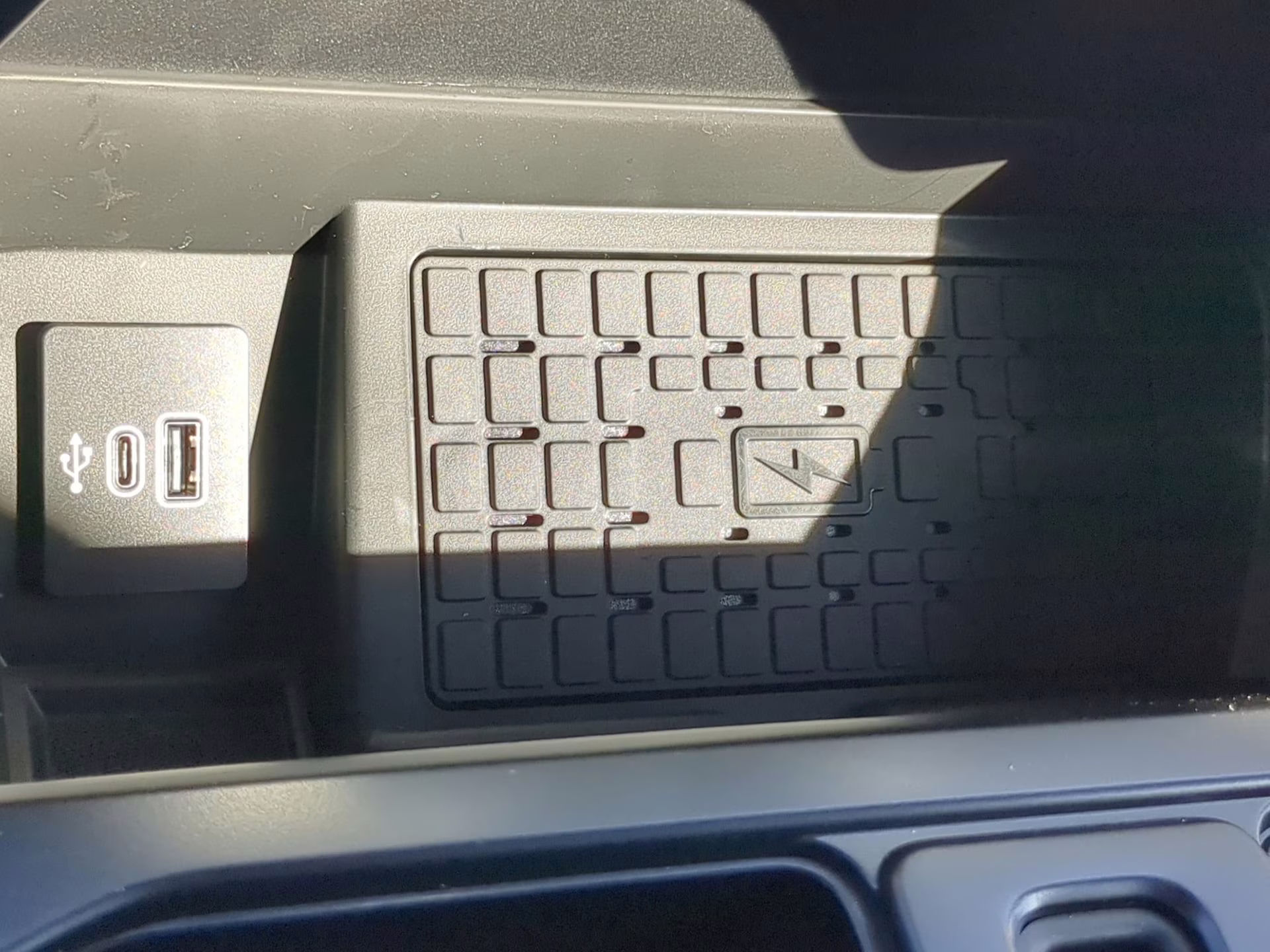 2026 Agate Black Metallic Ford F-150 XLT Crew Cab Pickup 4X4 Truck