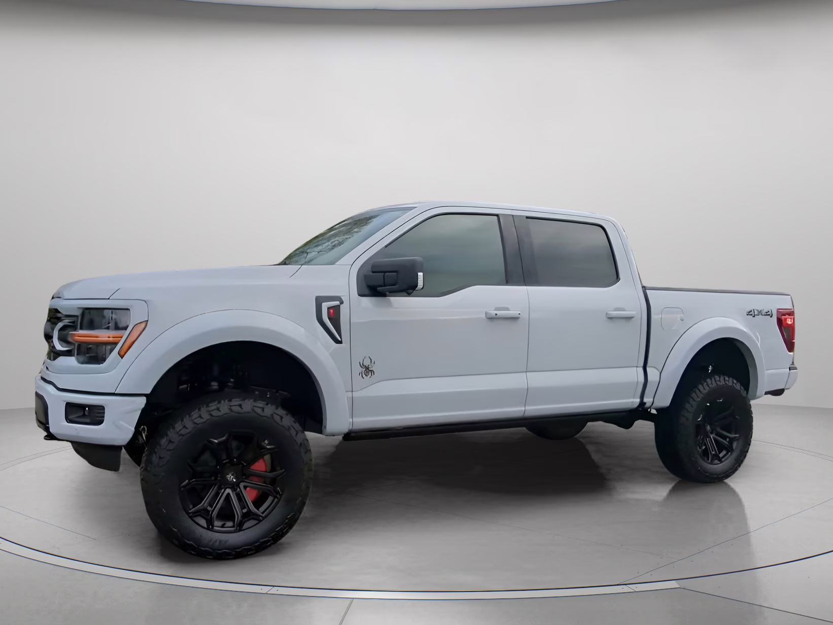 2026 Avalanche Ford F-150 XLT Crew Cab Pickup 4X4 Truck