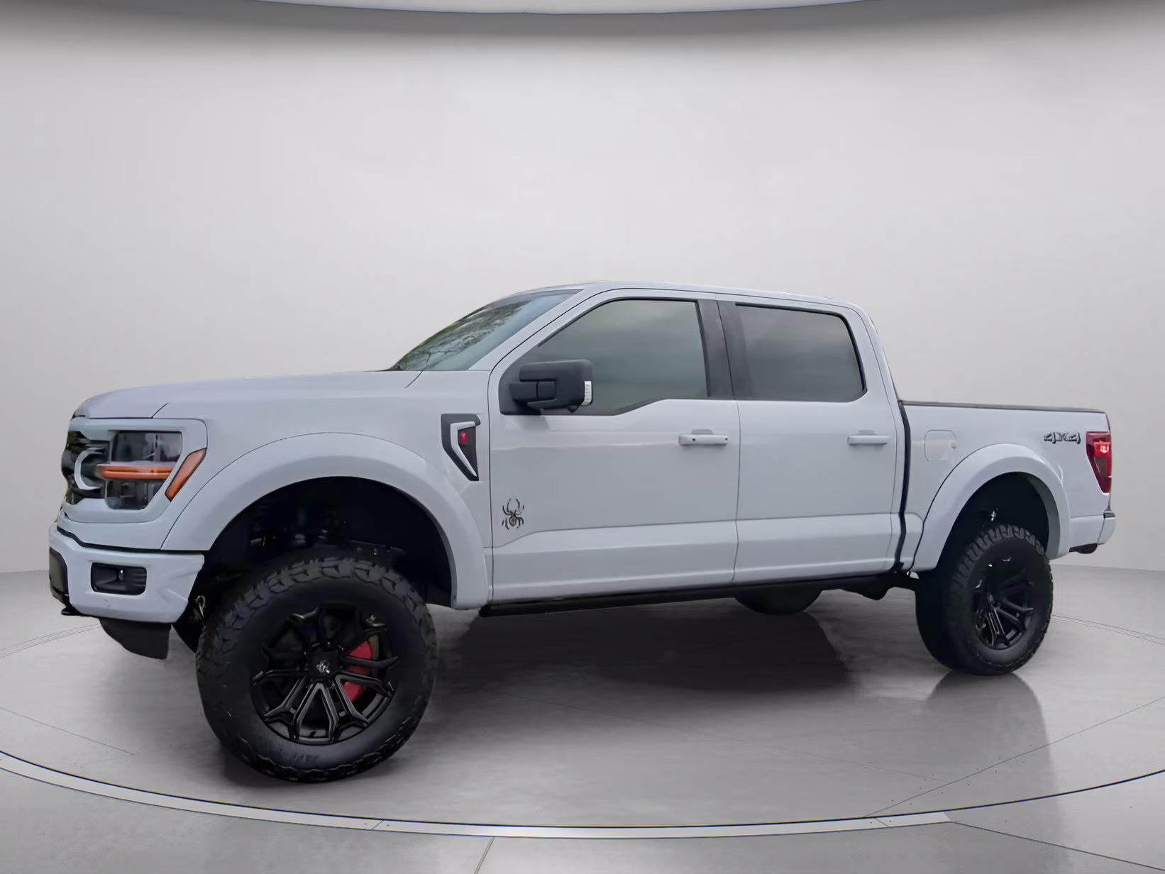 2026 Avalanche Ford F-150 XLT Crew Cab Pickup 4X4 Truck