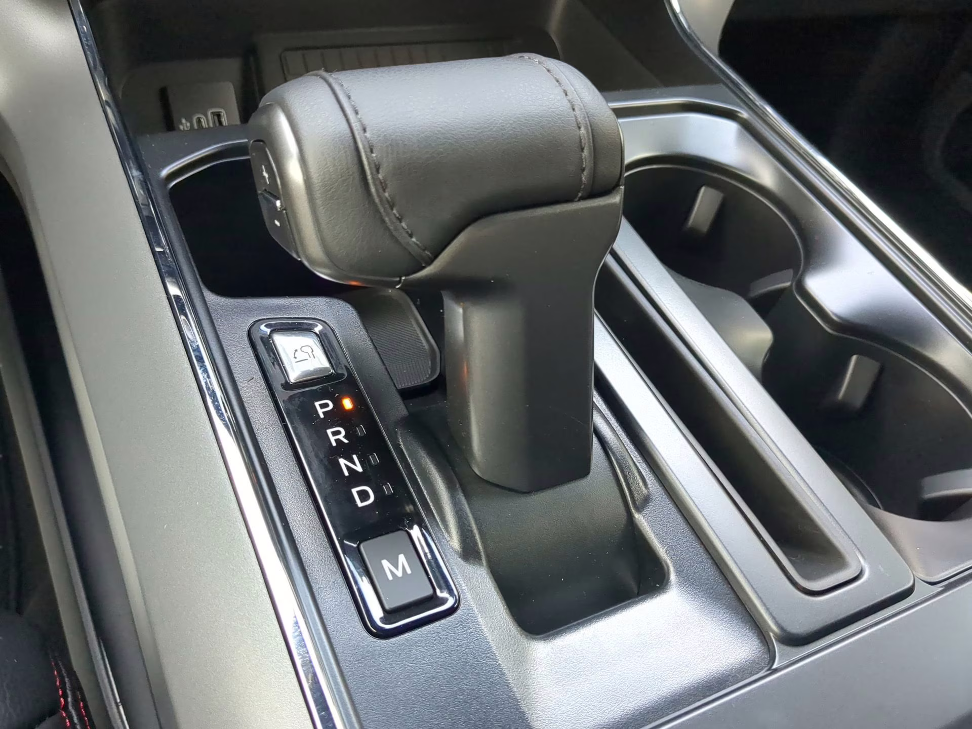 2026 Avalanche Ford F-150 XLT Crew Cab Pickup 4X4 Truck