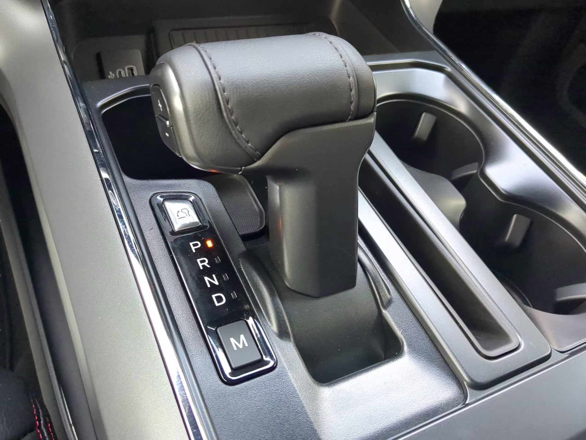 2026 Avalanche Ford F-150 XLT Crew Cab Pickup 4X4 Truck