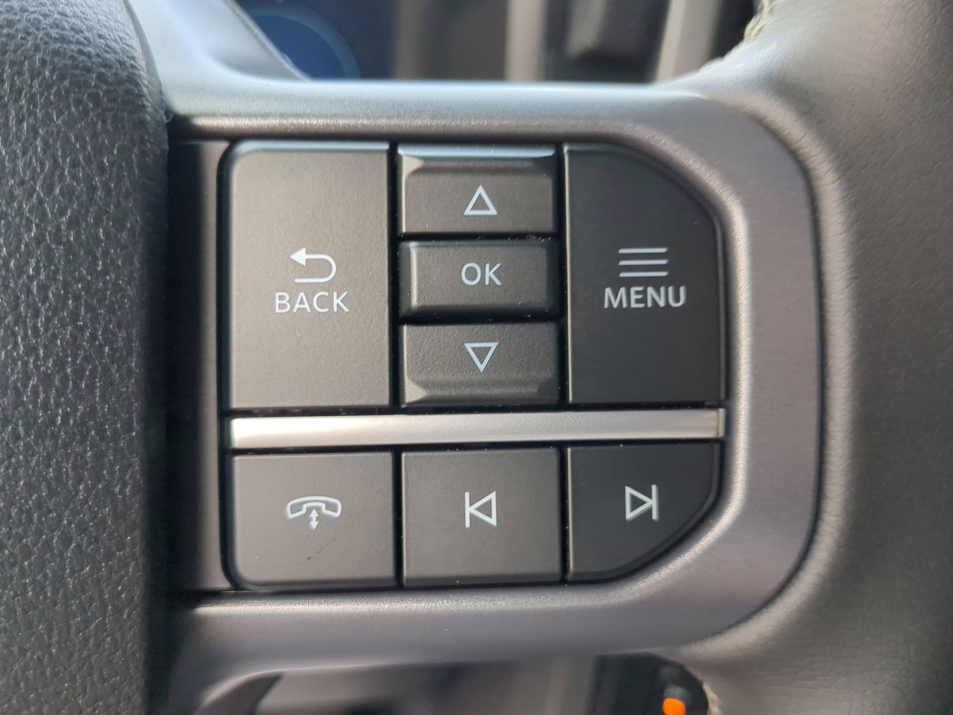 2026 Avalanche Ford F-150 XLT Crew Cab Pickup 4X4 Truck