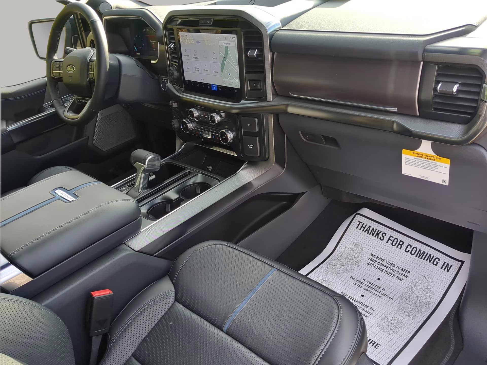 2025 Agate Black Metallic Ford F-150 Platinum Crew Cab Pickup 4X4 Truck