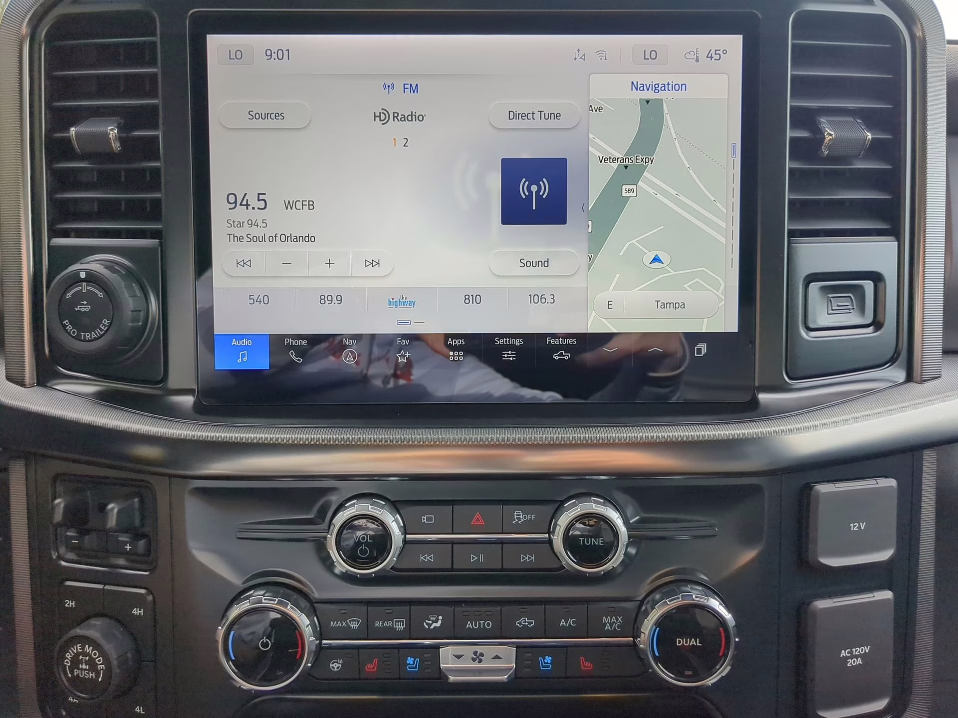 2025 Agate Black Metallic Ford F-150 Platinum Crew Cab Pickup 4X4 Truck