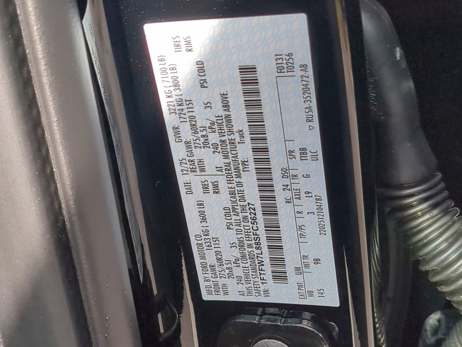 2025 Agate Black Metallic Ford F-150 Platinum Crew Cab Pickup 4X4 Truck