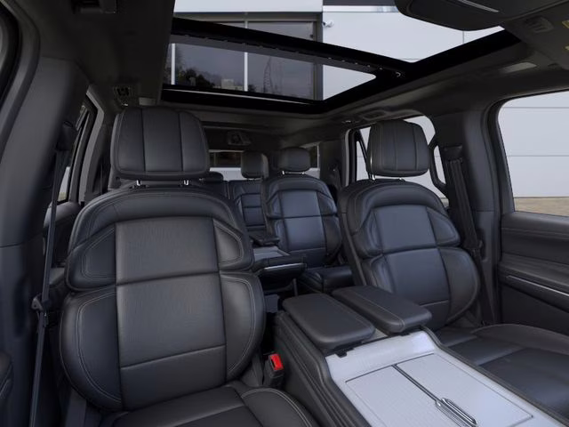 2025 Pristine White Metallic Tri-Coat Lincoln Navigator Reserve 4X4 SUV