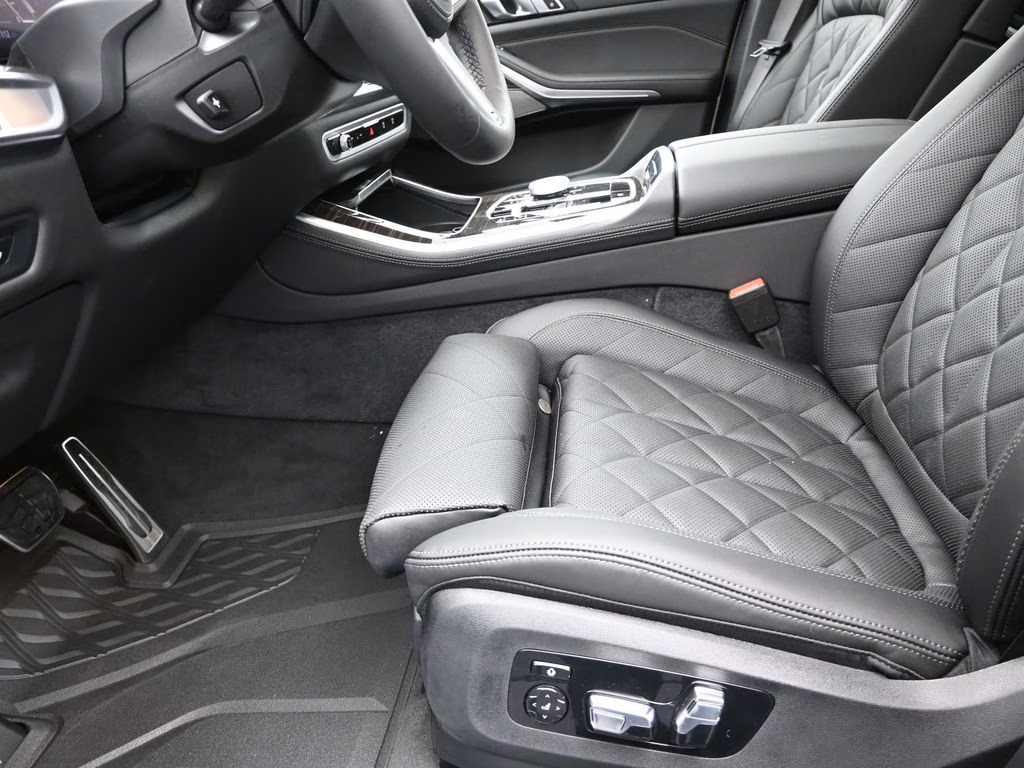 2026 Alpine White BMW X5 sDrive40i RWD SUV