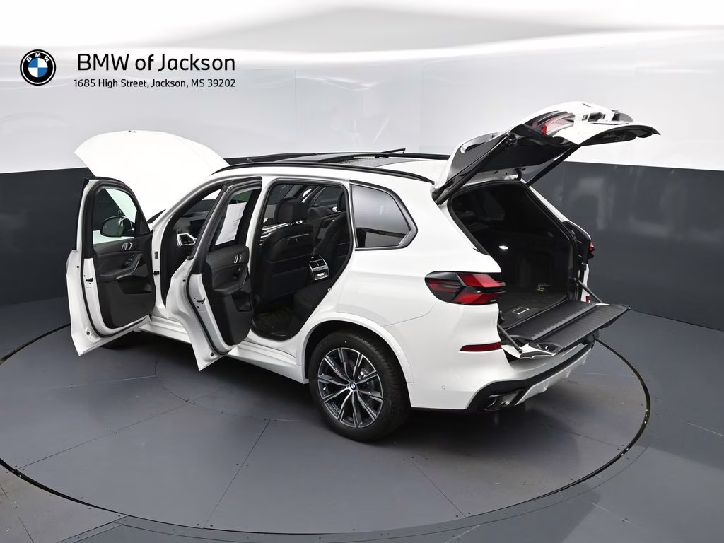 2026 Alpine White BMW X5 sDrive40i RWD SUV
