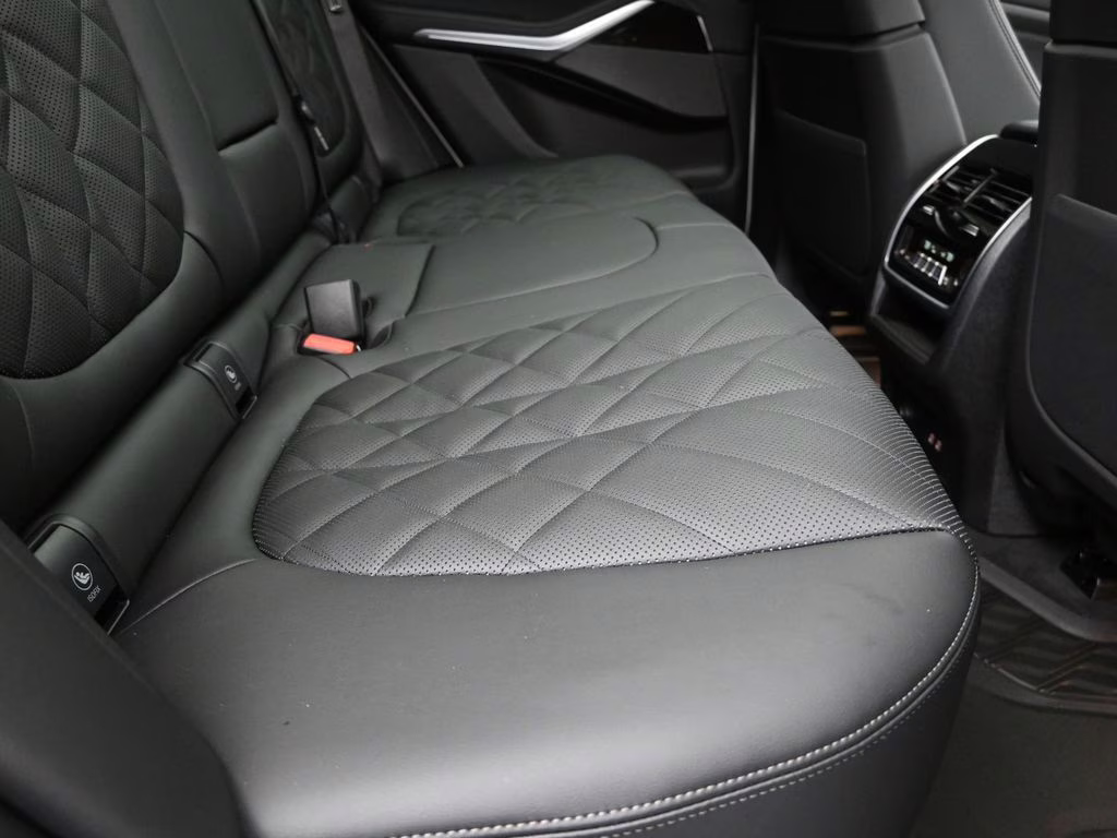 2026 Alpine White BMW X5 sDrive40i RWD SUV