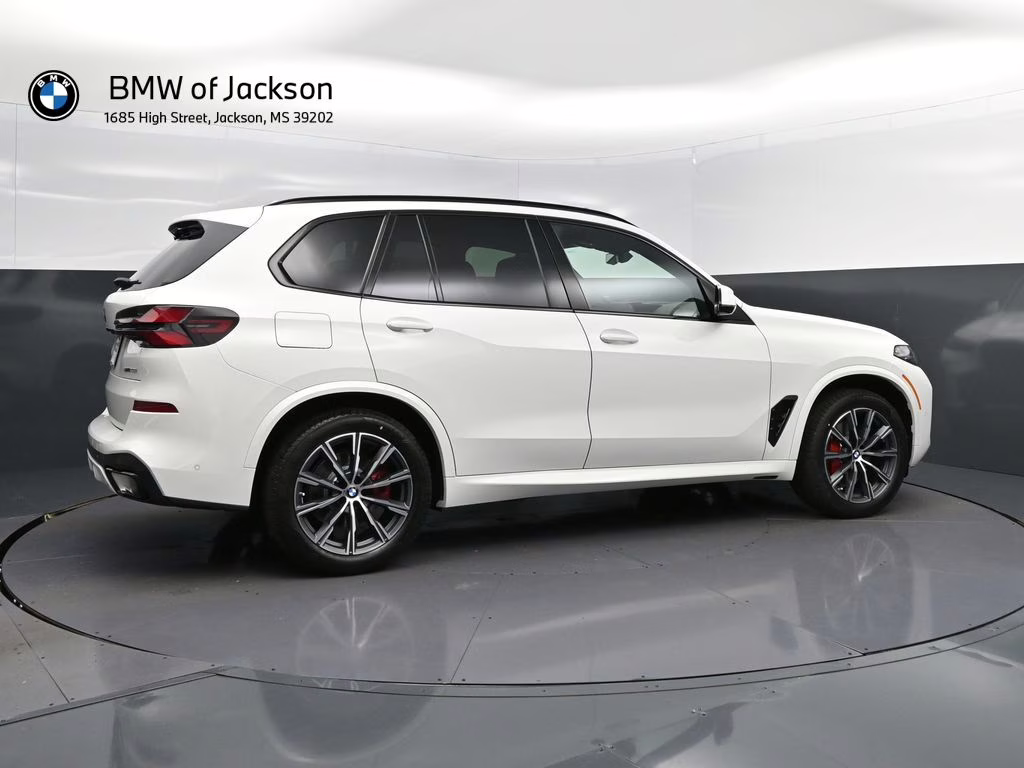 2026 Alpine White BMW X5 sDrive40i RWD SUV