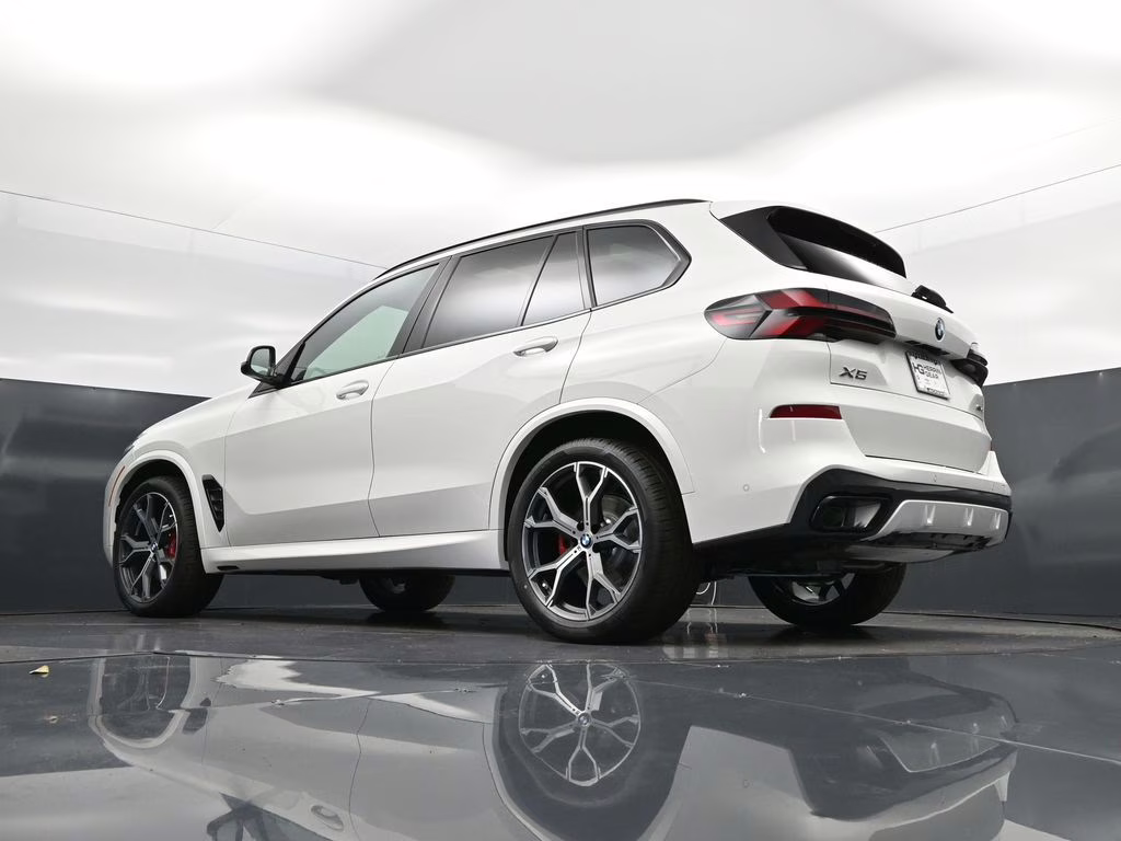 2026 Alpine White BMW X5 xDrive40i AWD SUV