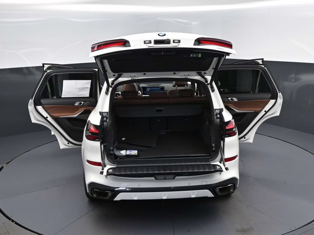 2026 Alpine White BMW X5 xDrive40i AWD SUV